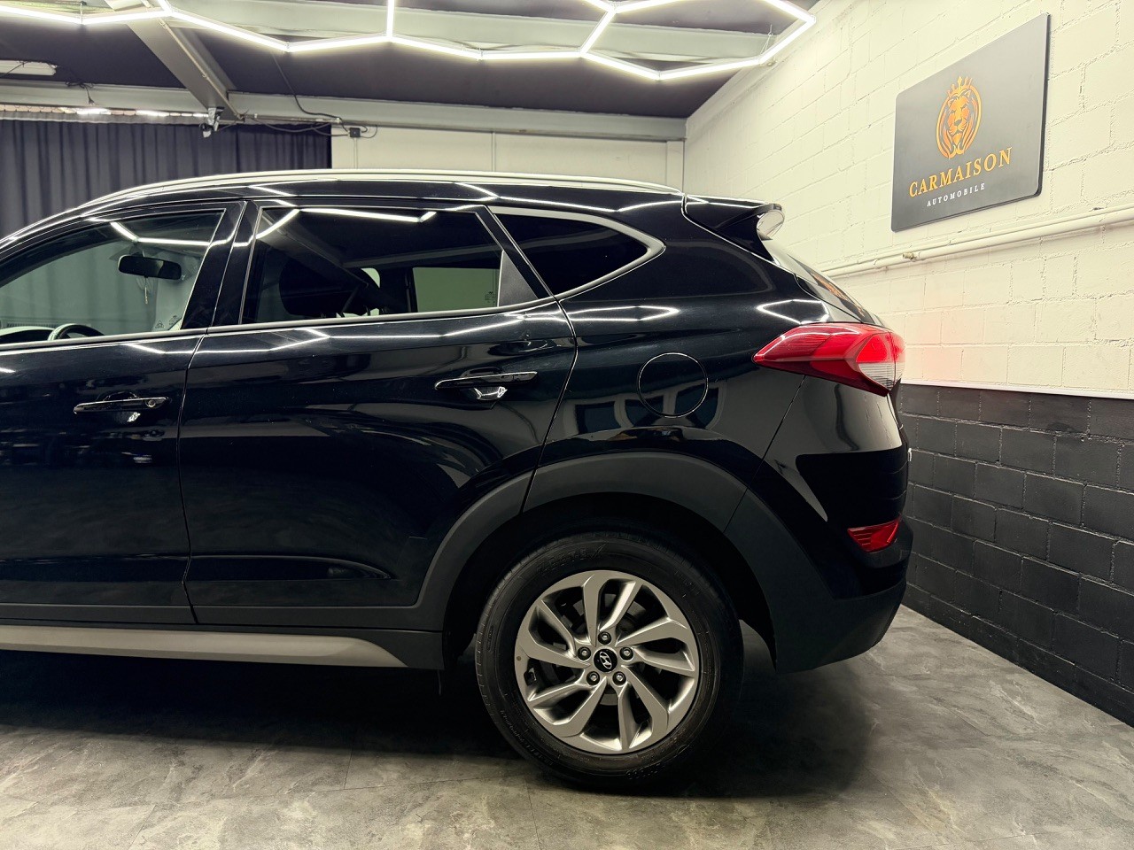 HYUNDAI Tucson 2.0 CRDI Plena 4WD Automatic | Frisch ab MFK | Garantie | Sparsam |Tempomat | Rückfahrkamera-image-3