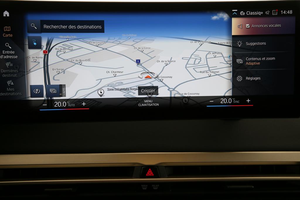 BMW iX xDrive40-image-8