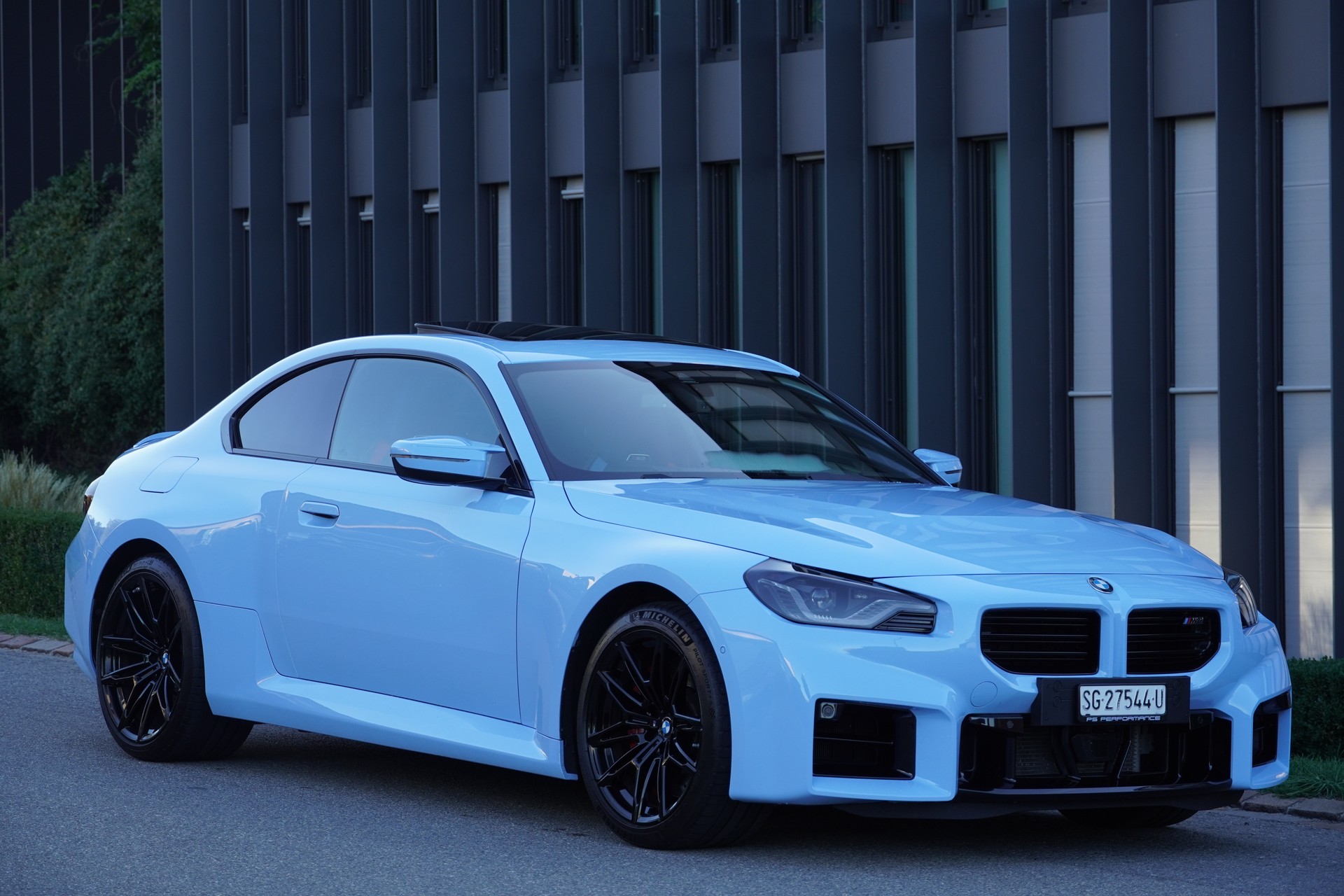 BMW M2 Steptronic-image-2