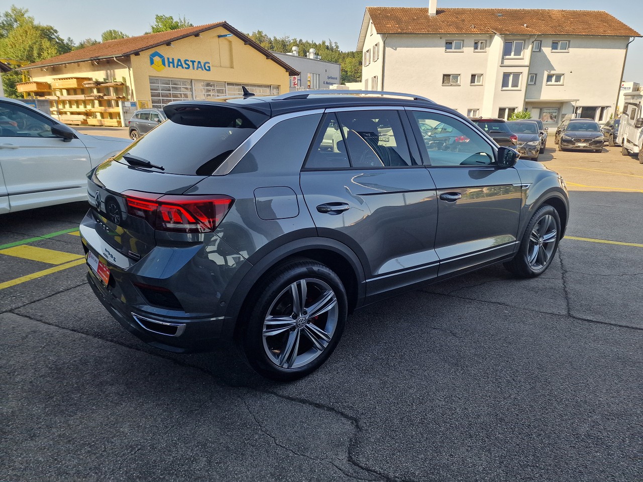 VW T-Roc 1.5 TSI EVO Sport DSG 4Motion-image-5