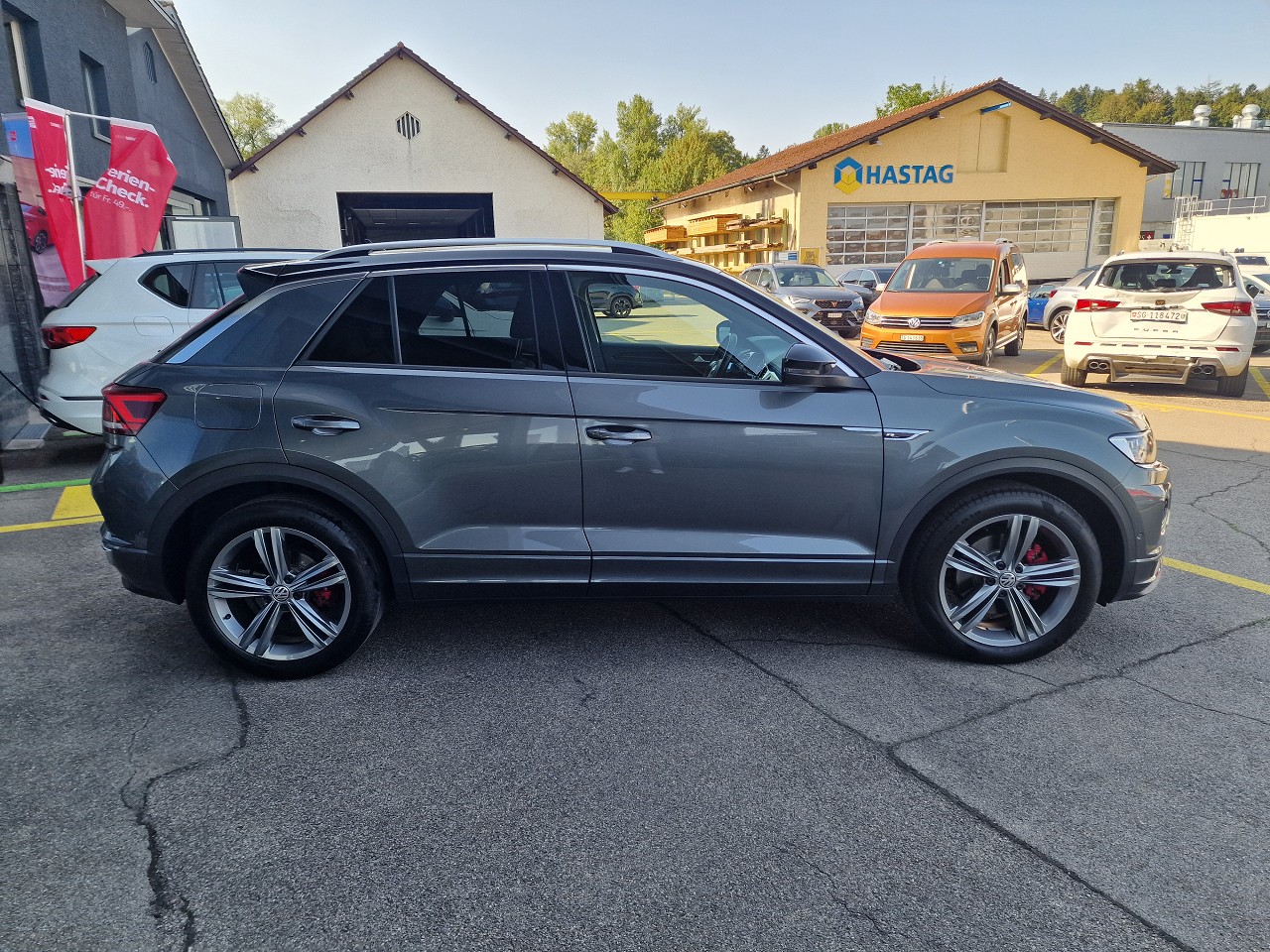 VW T-Roc 1.5 TSI EVO Sport DSG 4Motion-image-6