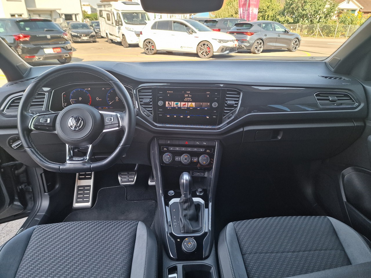 VW T-Roc 1.5 TSI EVO Sport DSG 4Motion-image-12