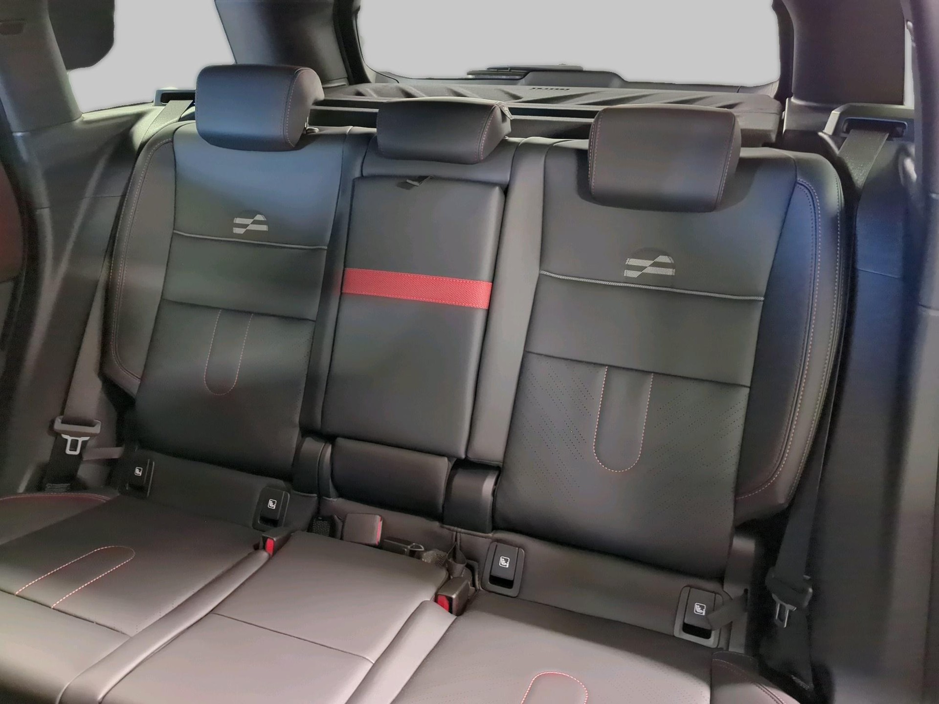 MINI John Cooper Works Countryman ALL4-image-16