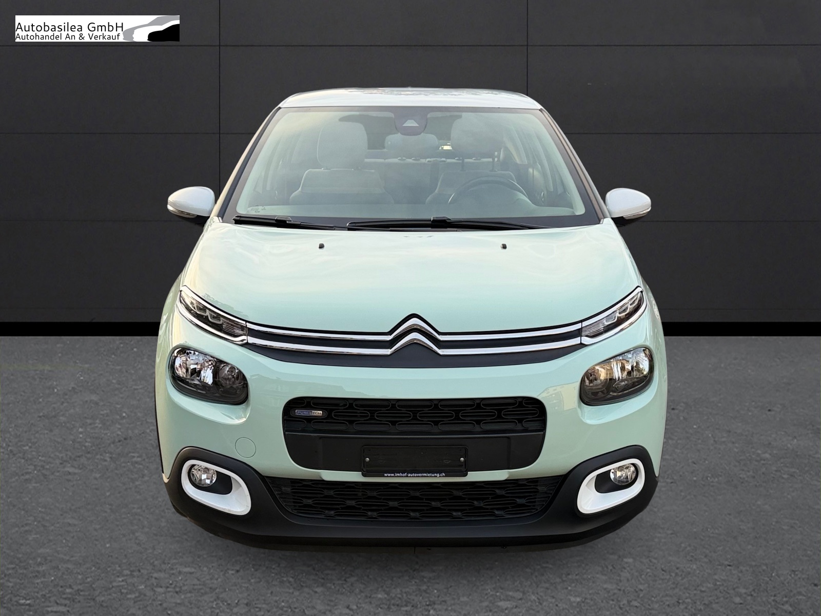 CITROEN C3 1.2i PureTech Shine-image-0