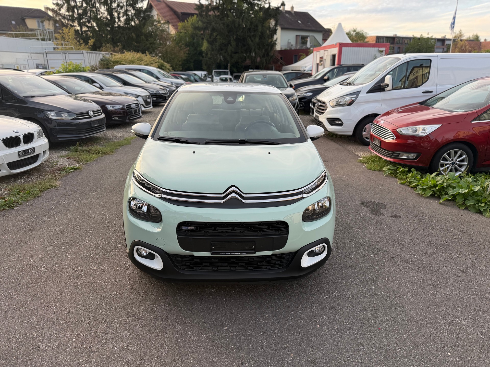 CITROEN C3 1.2i PureTech Shine-image-6