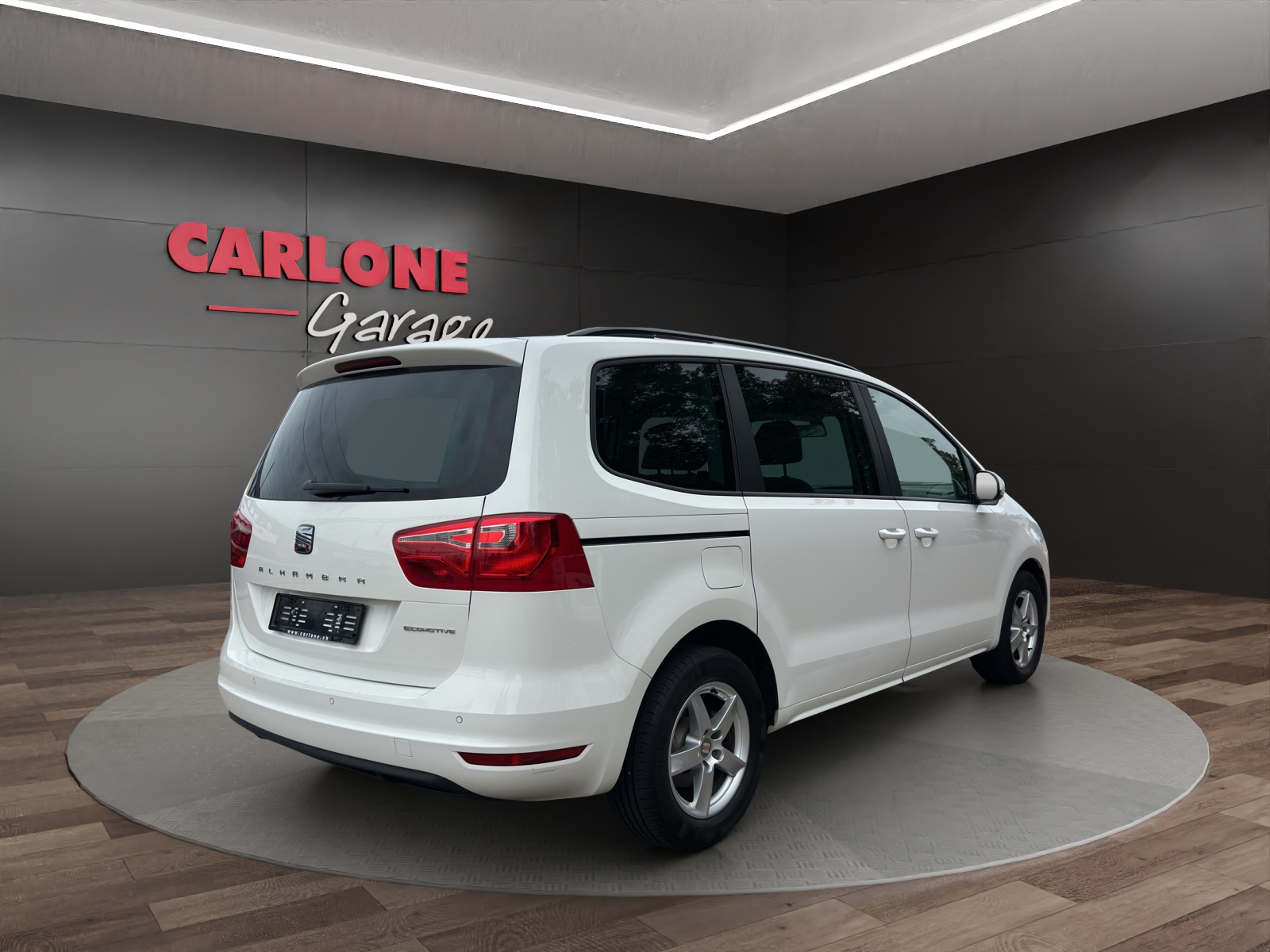 SEAT Alhambra 2.0 TDI 140 EcoM Reference-image-2