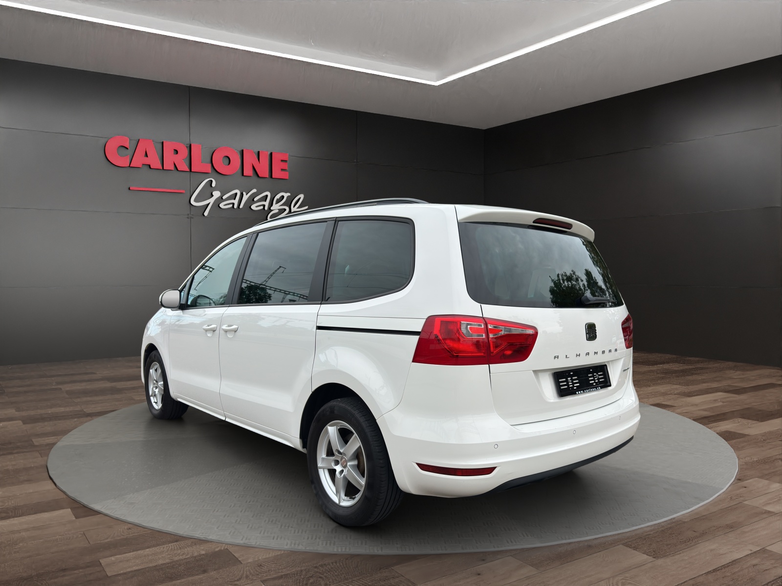 SEAT Alhambra 2.0 TDI 140 EcoM Reference-image-4