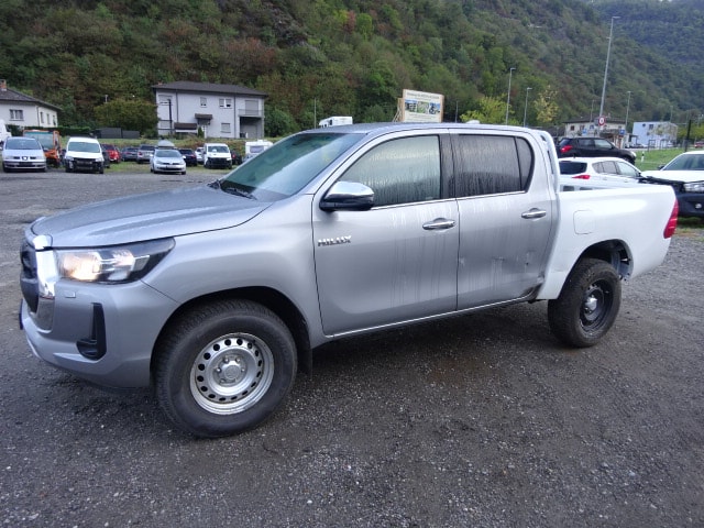 TOYOTA Hilux 2.4D-4D Comfort Double Cab 4x4 A-image-0