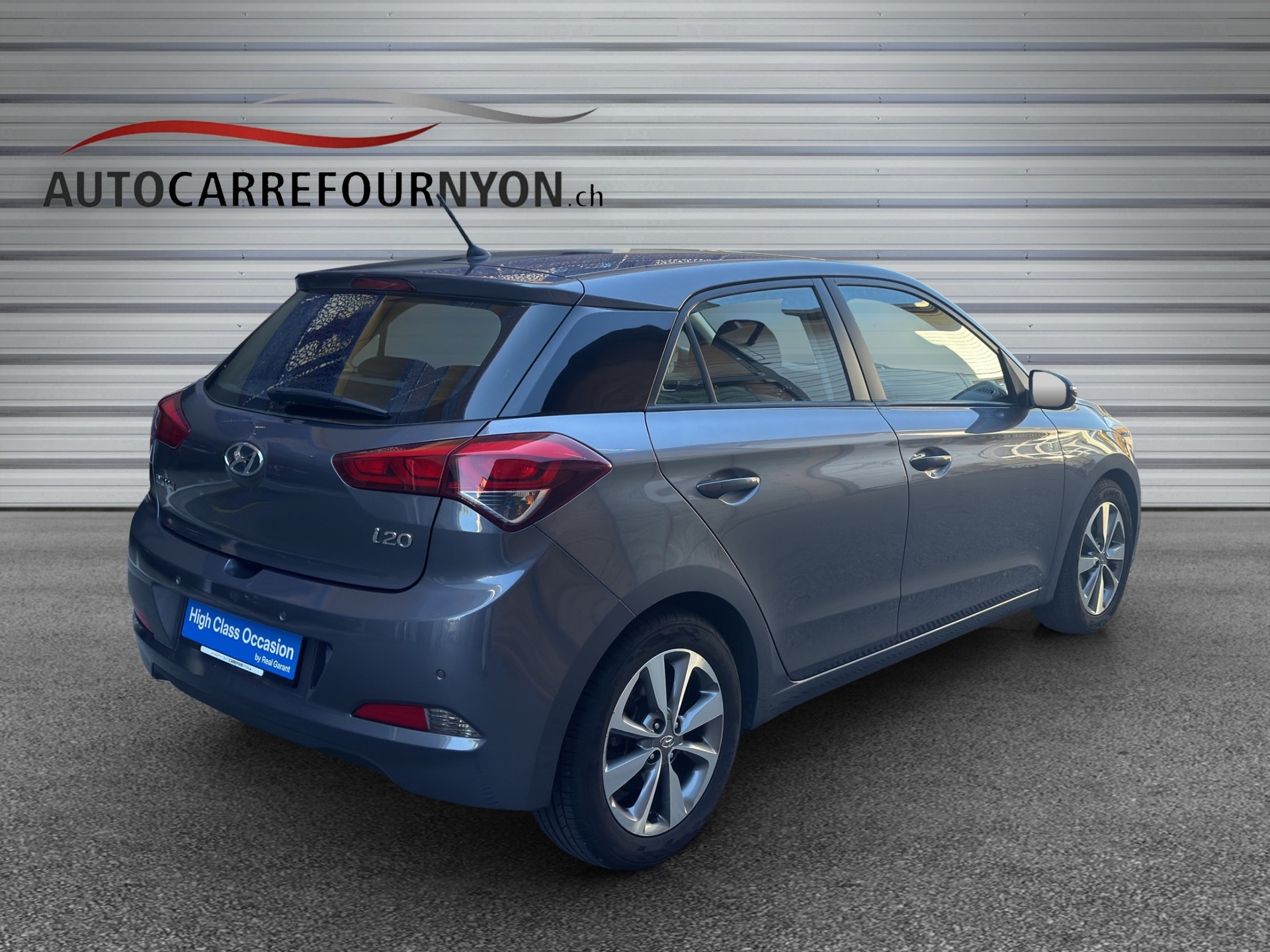 HYUNDAI i20 1.4 Amplia Automatic-image-7