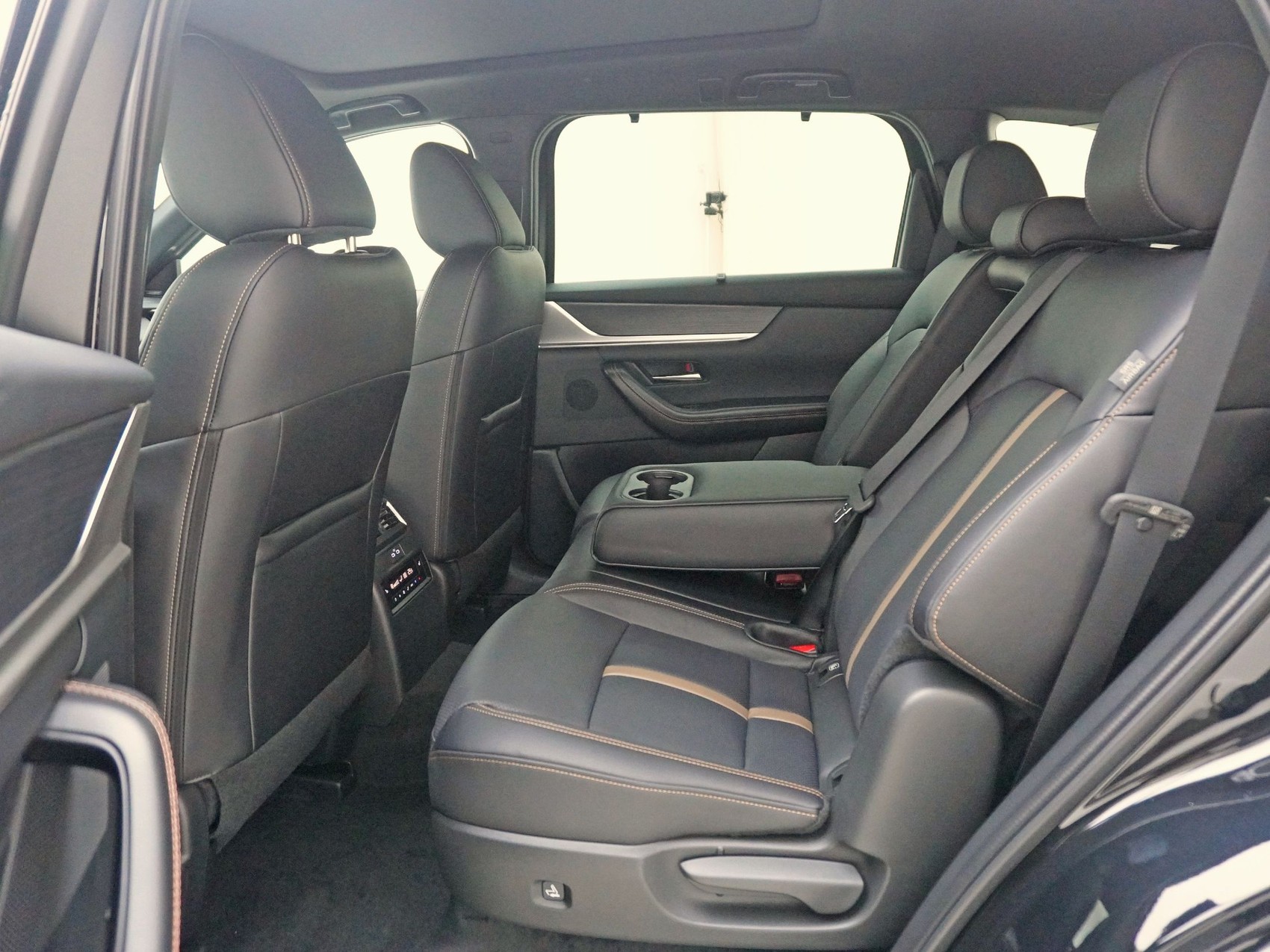 MAZDA CX-80 2.5 PHEV Homura Plus-image-23