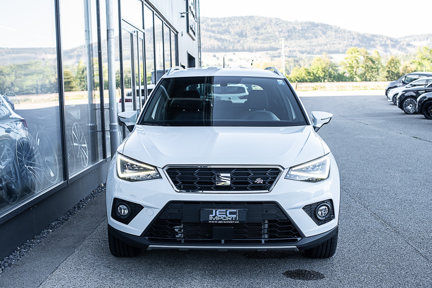 SEAT Arona 1.0TSI SWISS FR-image-2