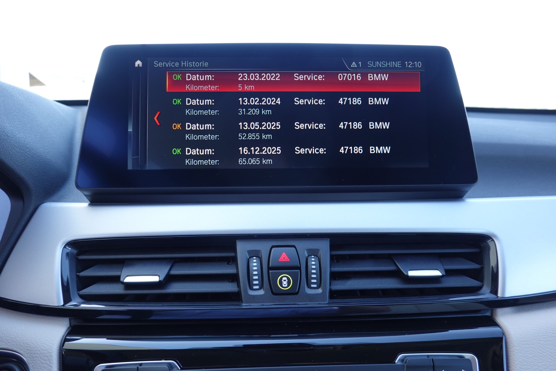 BMW X1 XDRIVE -20i - "ESSENTIAL EDITION" - STEPTRONIC - 178 PS-image-13