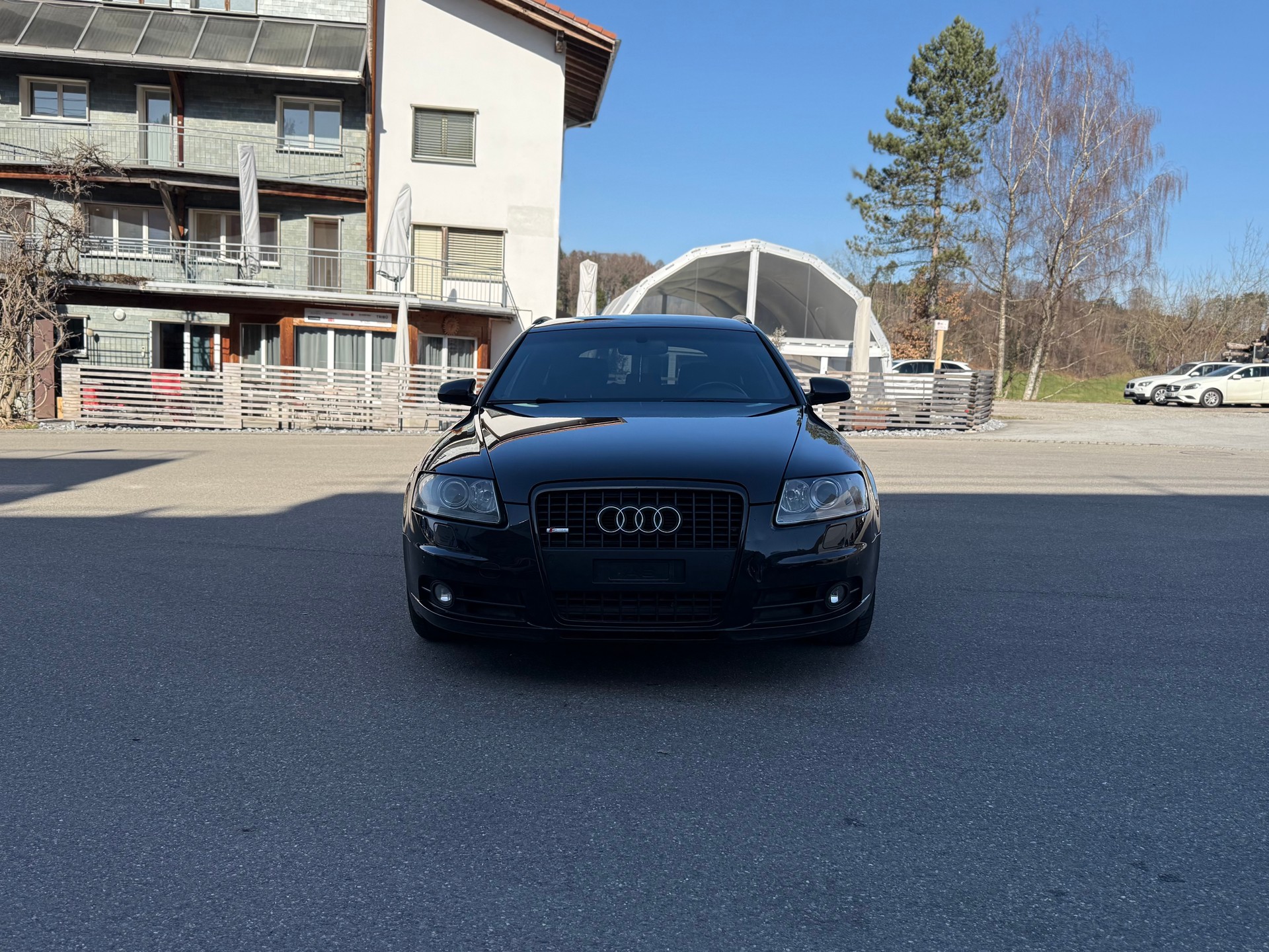 AUDI A6 Avant 3.0 V6 TDI quattro-image-2