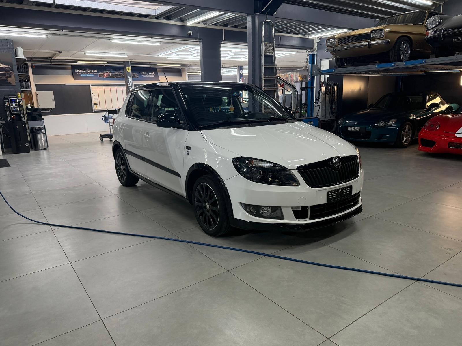SKODA Fabia 1.2 TSI Monte Carlo-image-2