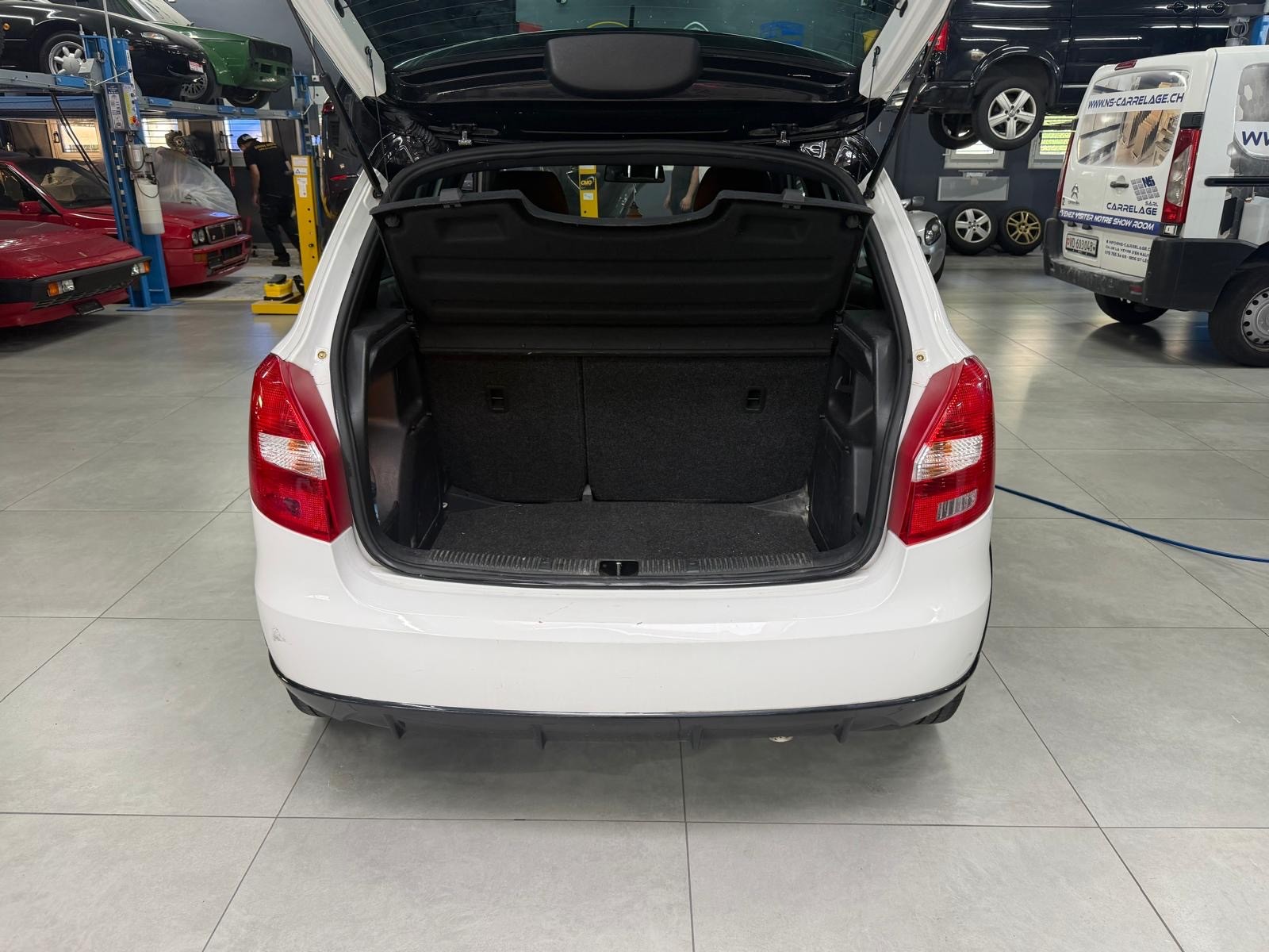 SKODA Fabia 1.2 TSI Monte Carlo-image-14