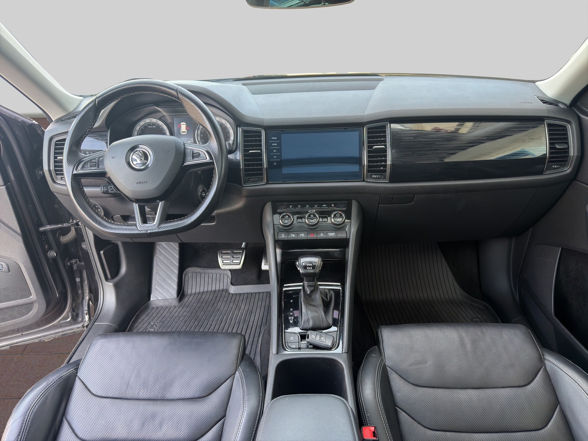 SKODA Kodiaq 2.0 TDI CR Style 4x4 DSG-image-7