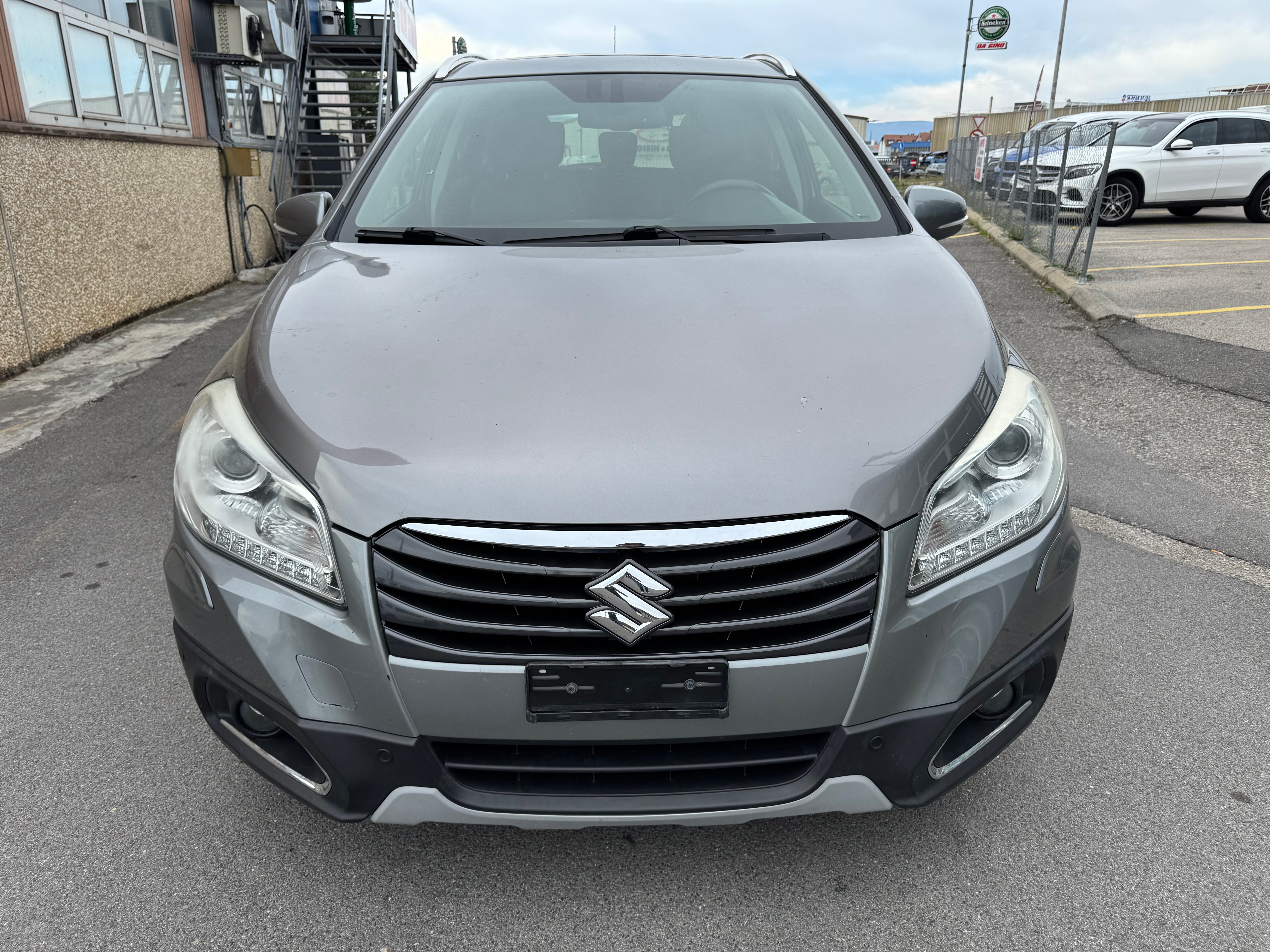 Car photo