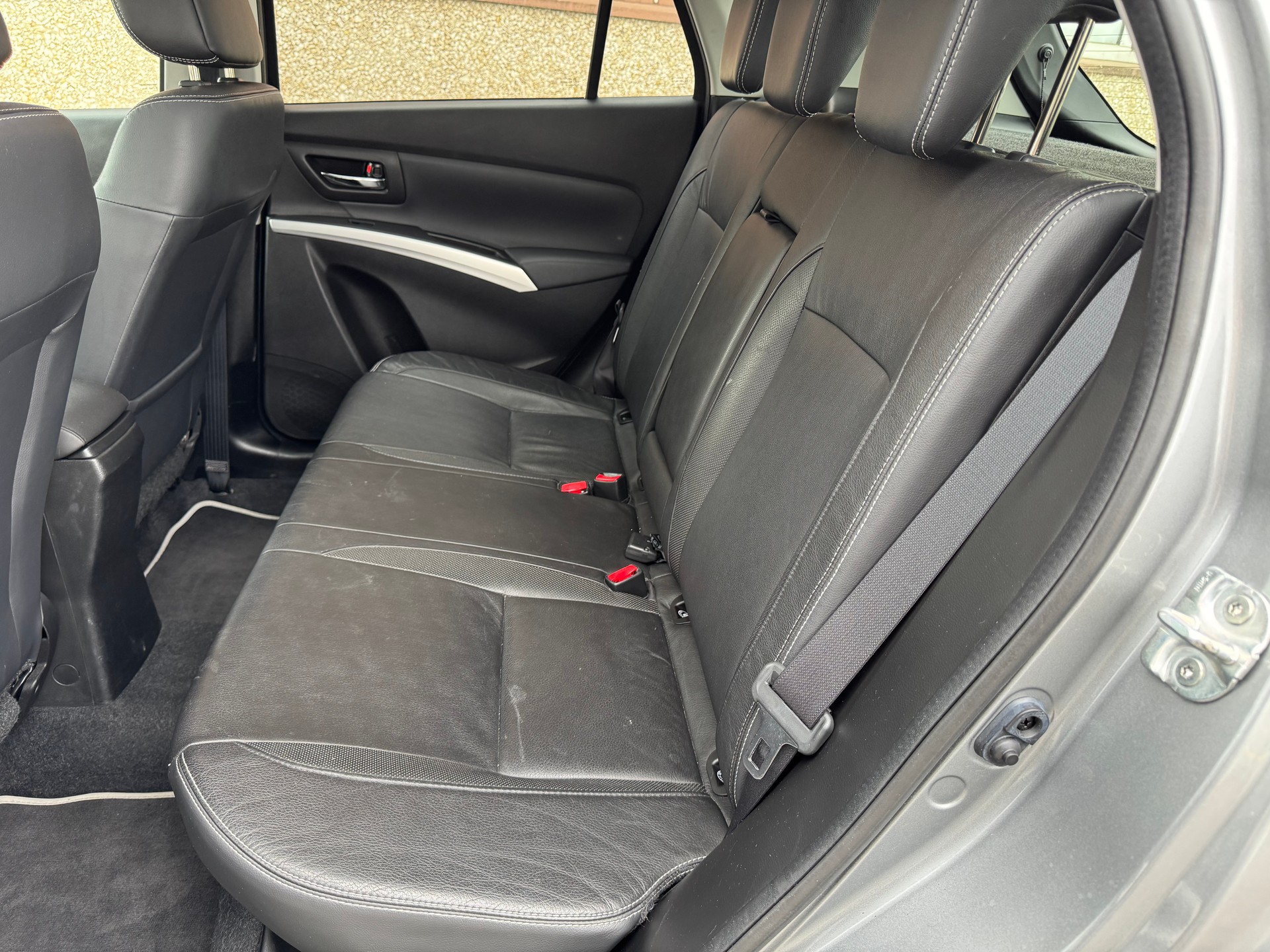 SUZUKI SX4 S-Cross 1.6 16V Sergio Cellano 4WD CVT7-image-8
