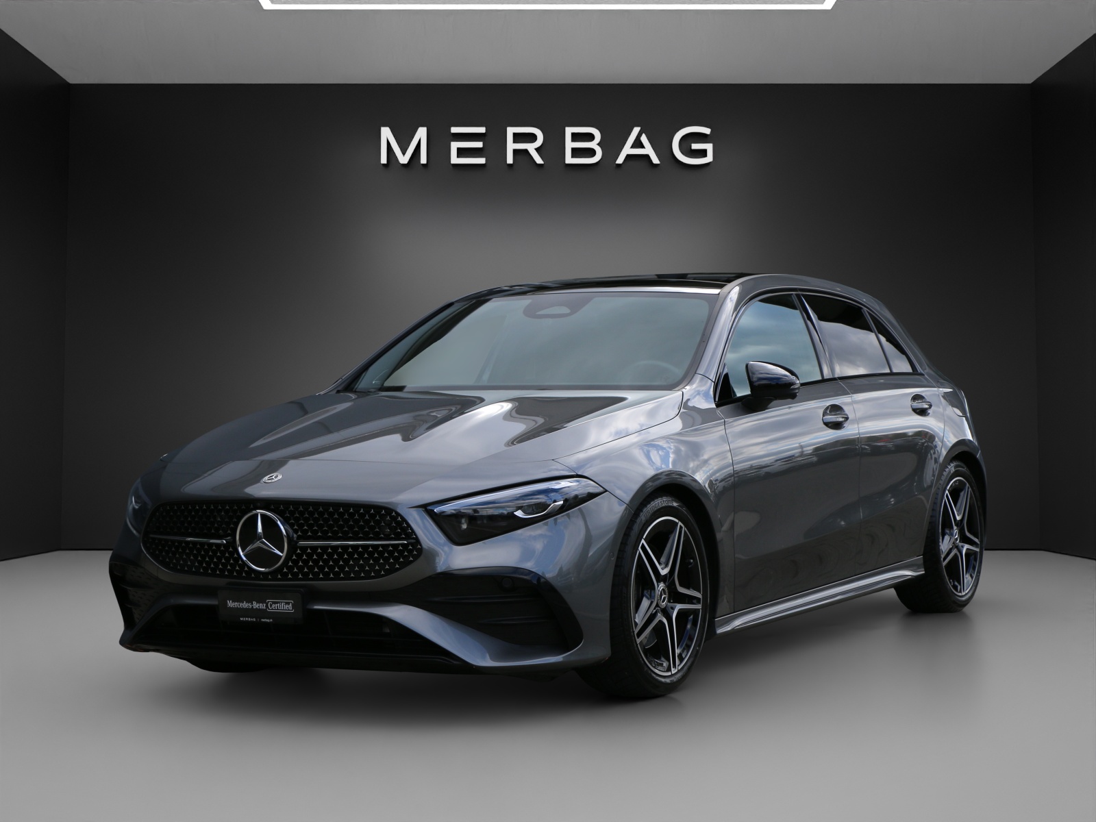 MERCEDES-BENZ A 220 4Matic AMG Line