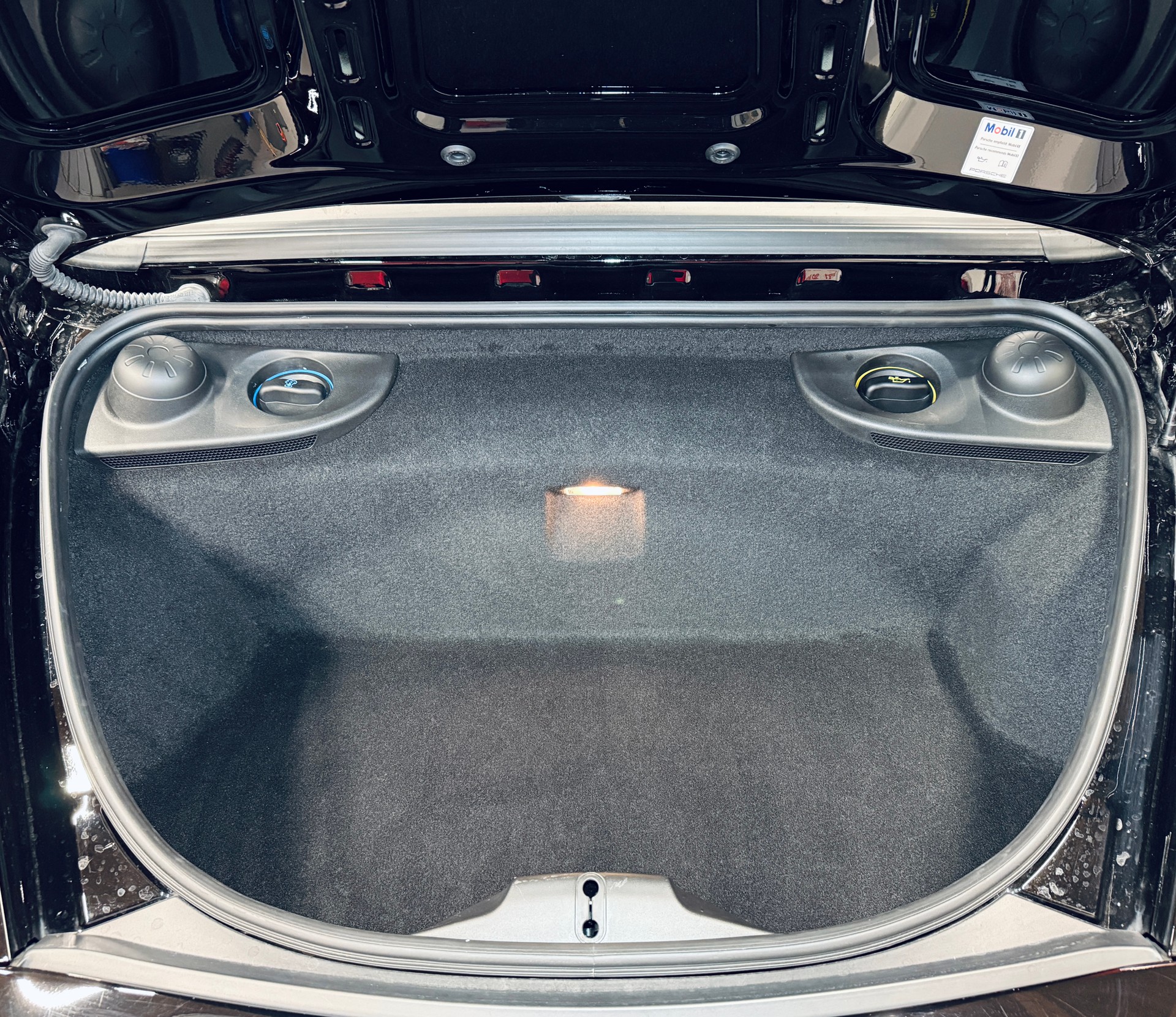 PORSCHE 718 Boxster GTS 4.0 PDK / All Black mit GTS Interieur-image-9