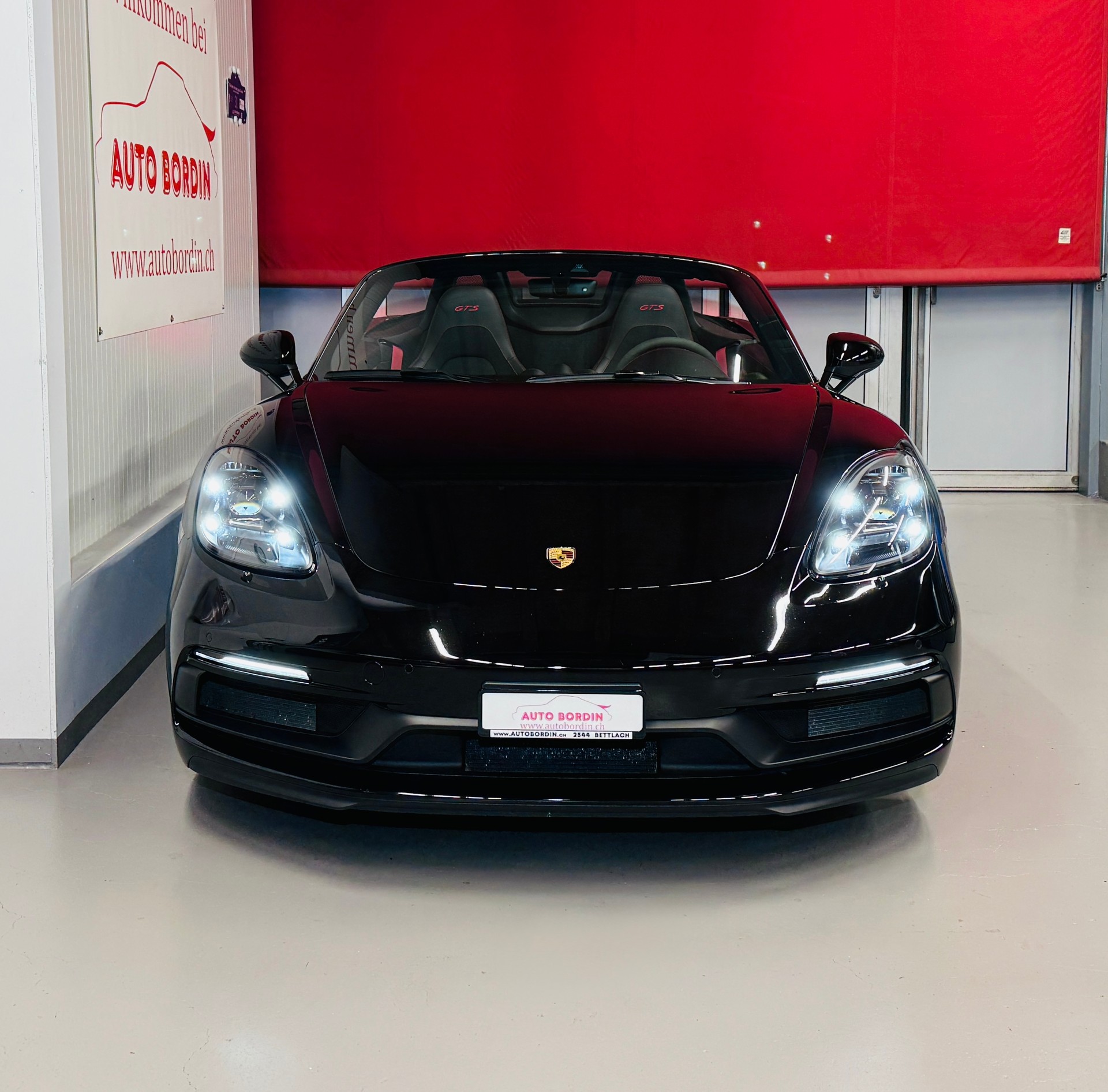 PORSCHE 718 Boxster GTS 4.0 PDK / All Black mit GTS Interieur-image-1