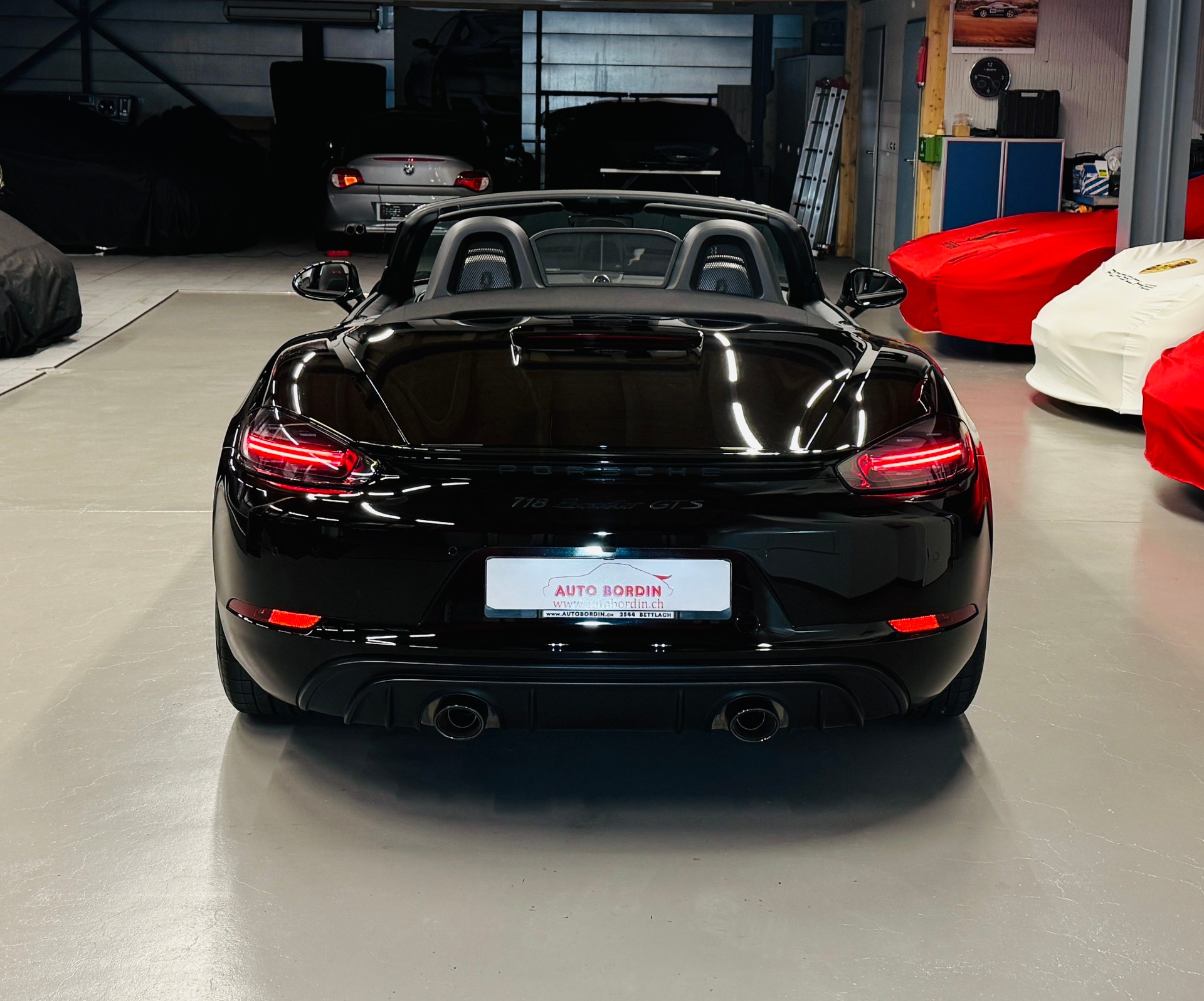 PORSCHE 718 Boxster GTS 4.0 PDK / All Black mit GTS Interieur-image-8