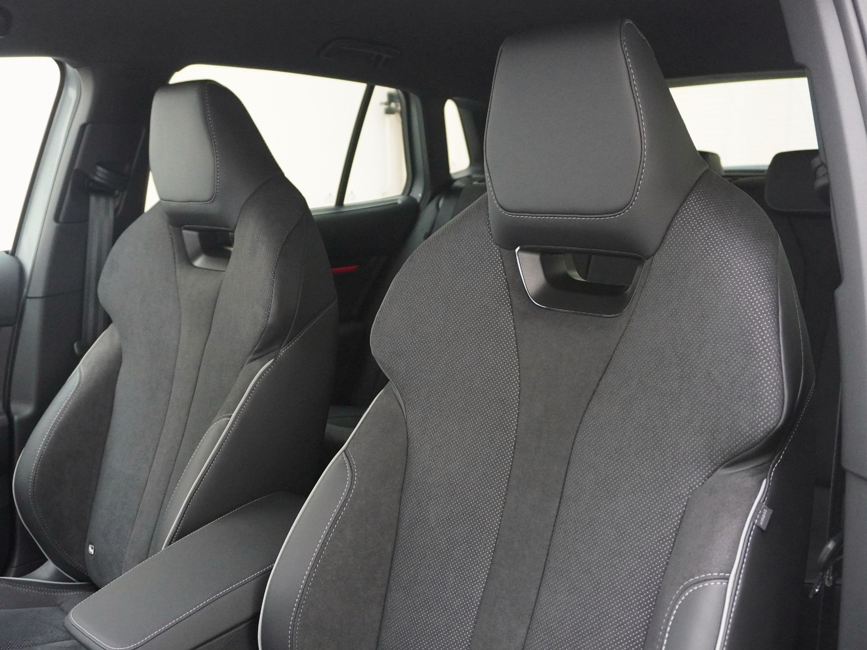 SKODA Elroq 85x SportLine Advanced 4x4-image-11