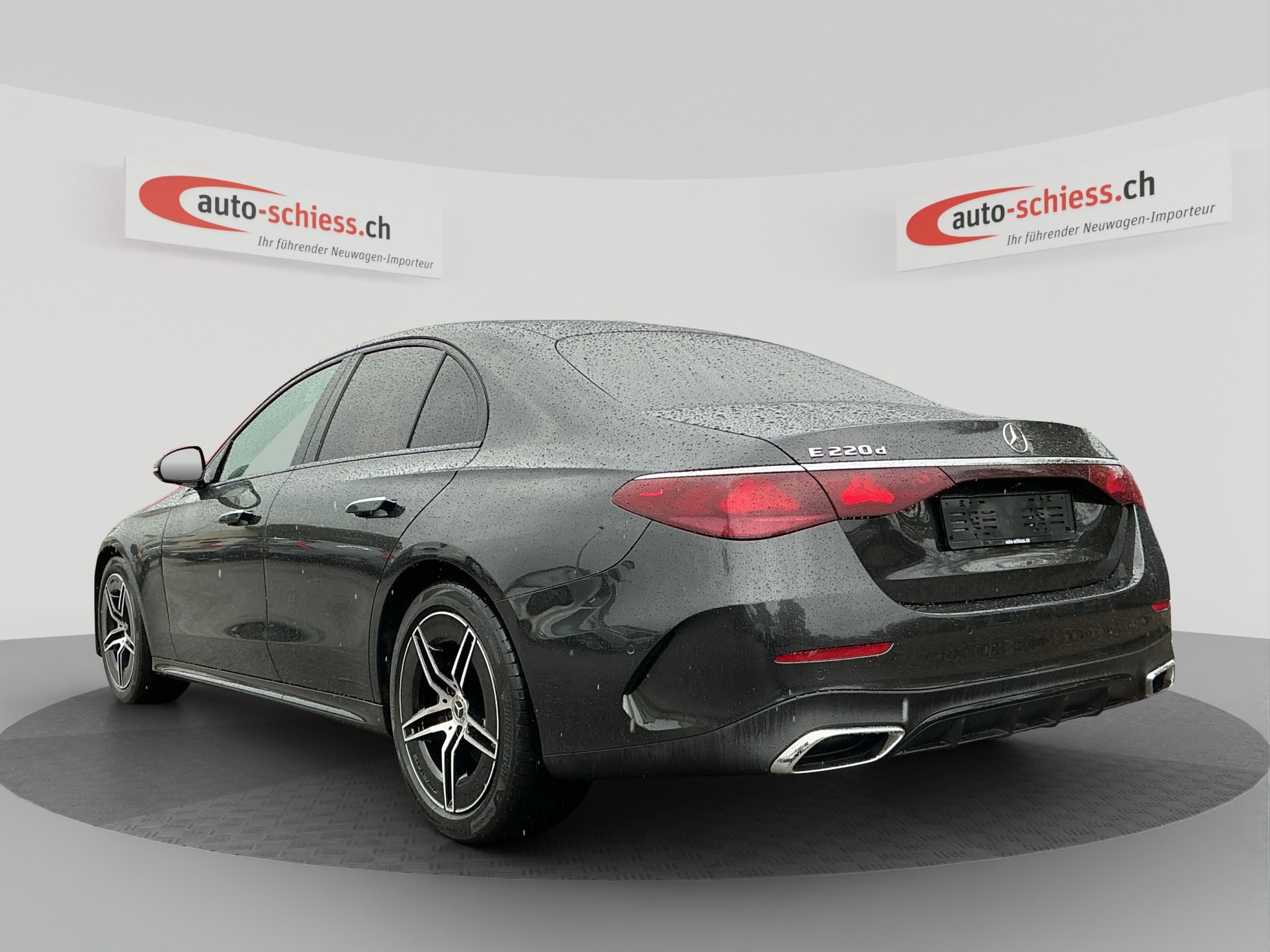 MERCEDES-BENZ E 220 d 4Matic 9G-Tronic-image-2