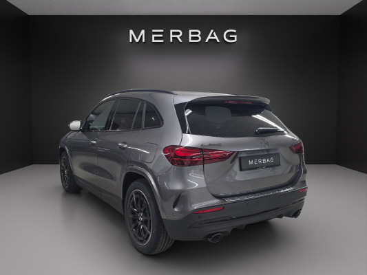 MERCEDES-BENZ GLA AMG 35 4Matic 8G-DCT-image-3