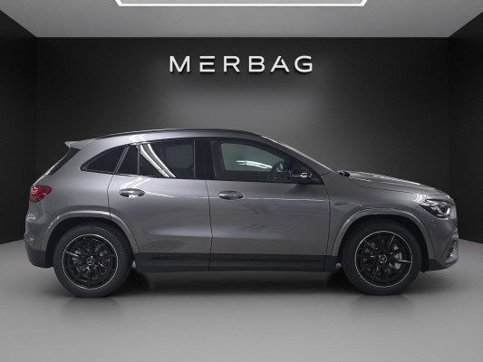 MERCEDES-BENZ GLA AMG 35 4Matic 8G-DCT-image-2