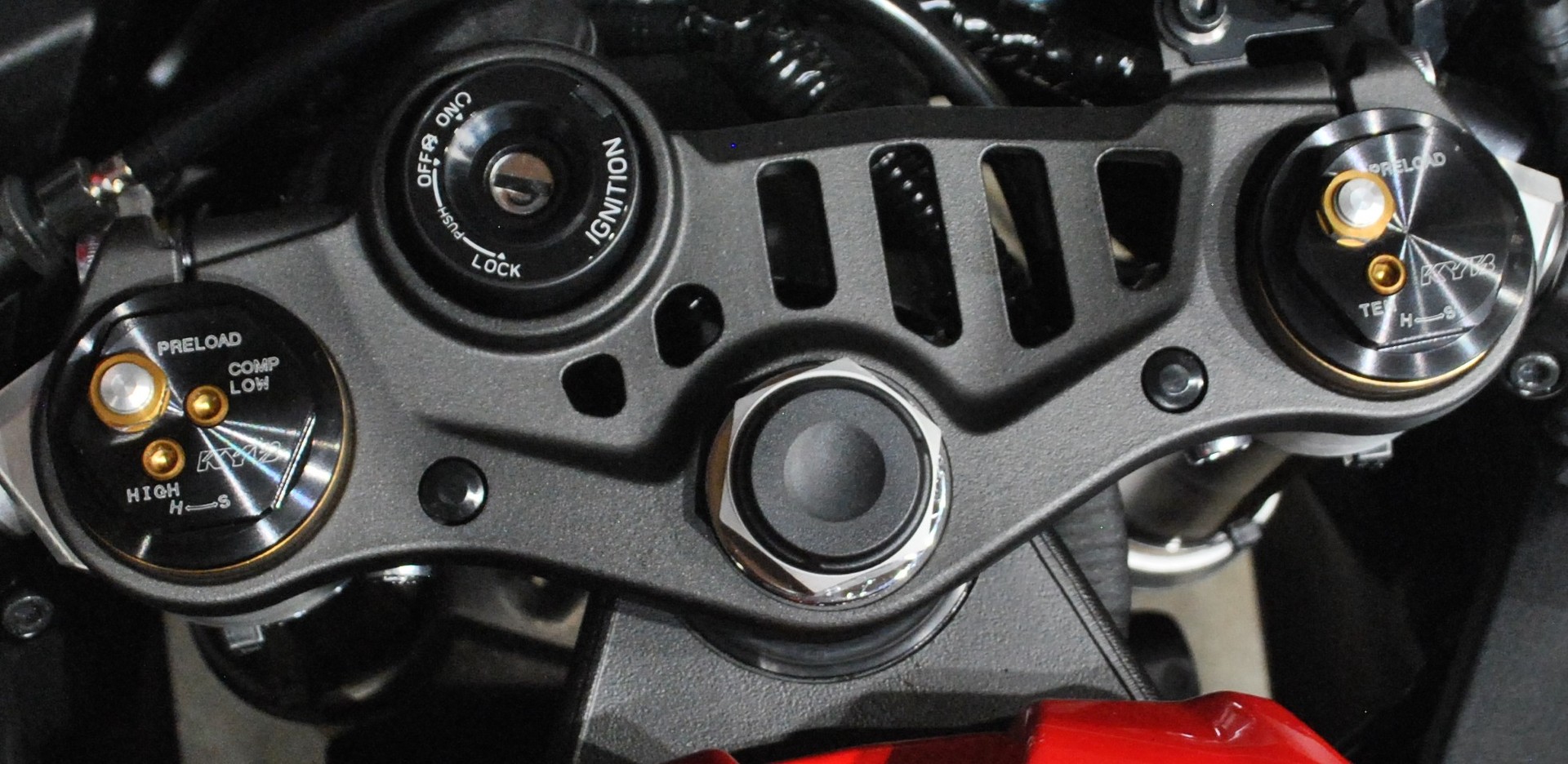 YAMAHA YZF-R9-image-5