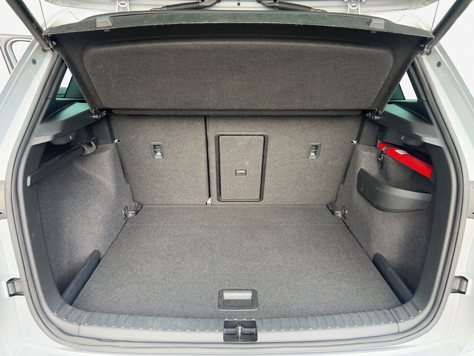 SKODA Karoq 1.5 TSI SportLine DSG-image-12