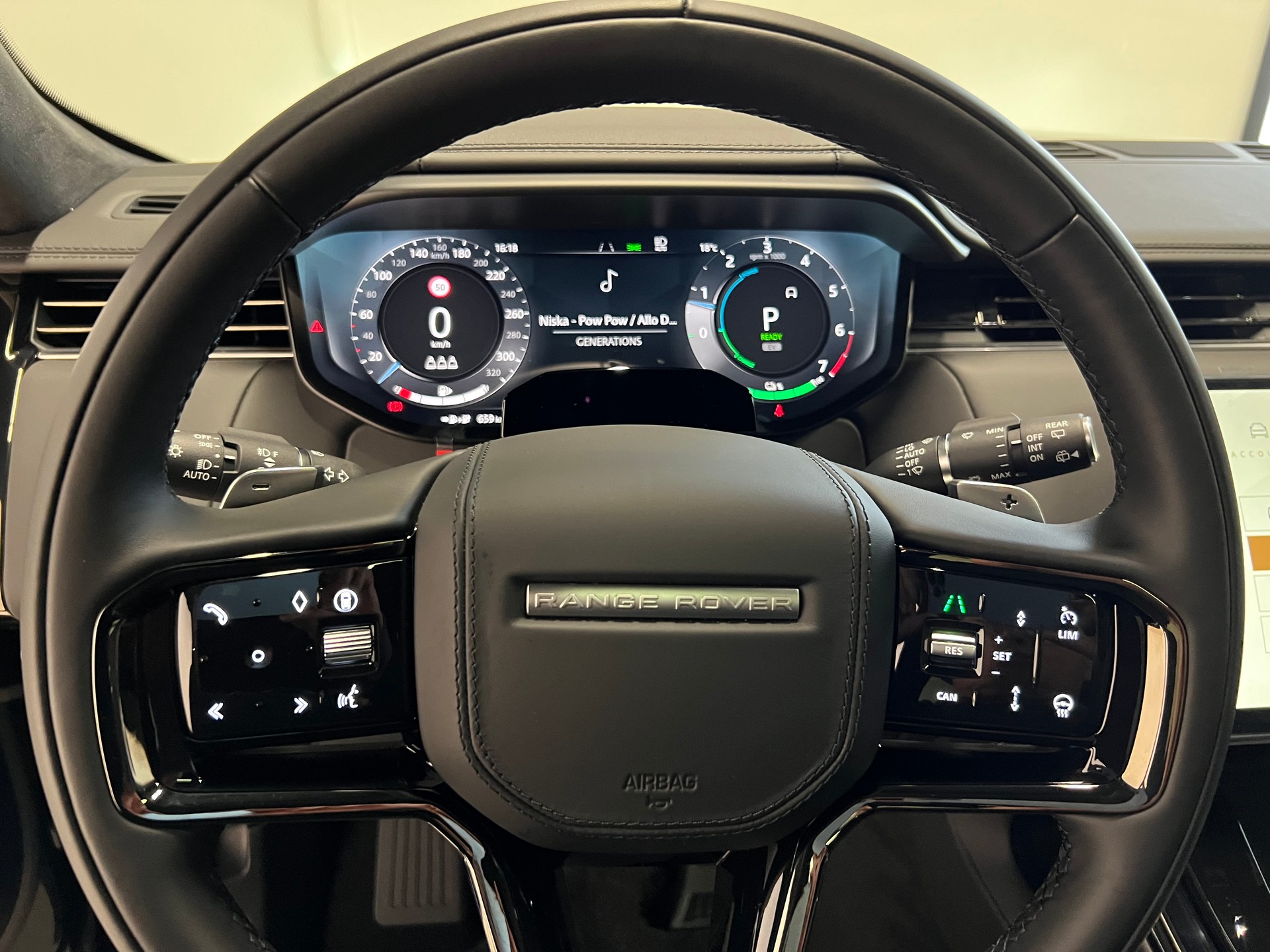 LAND ROVER Range Rover Sport 3.0 I6 P550e Autobiography-image-3