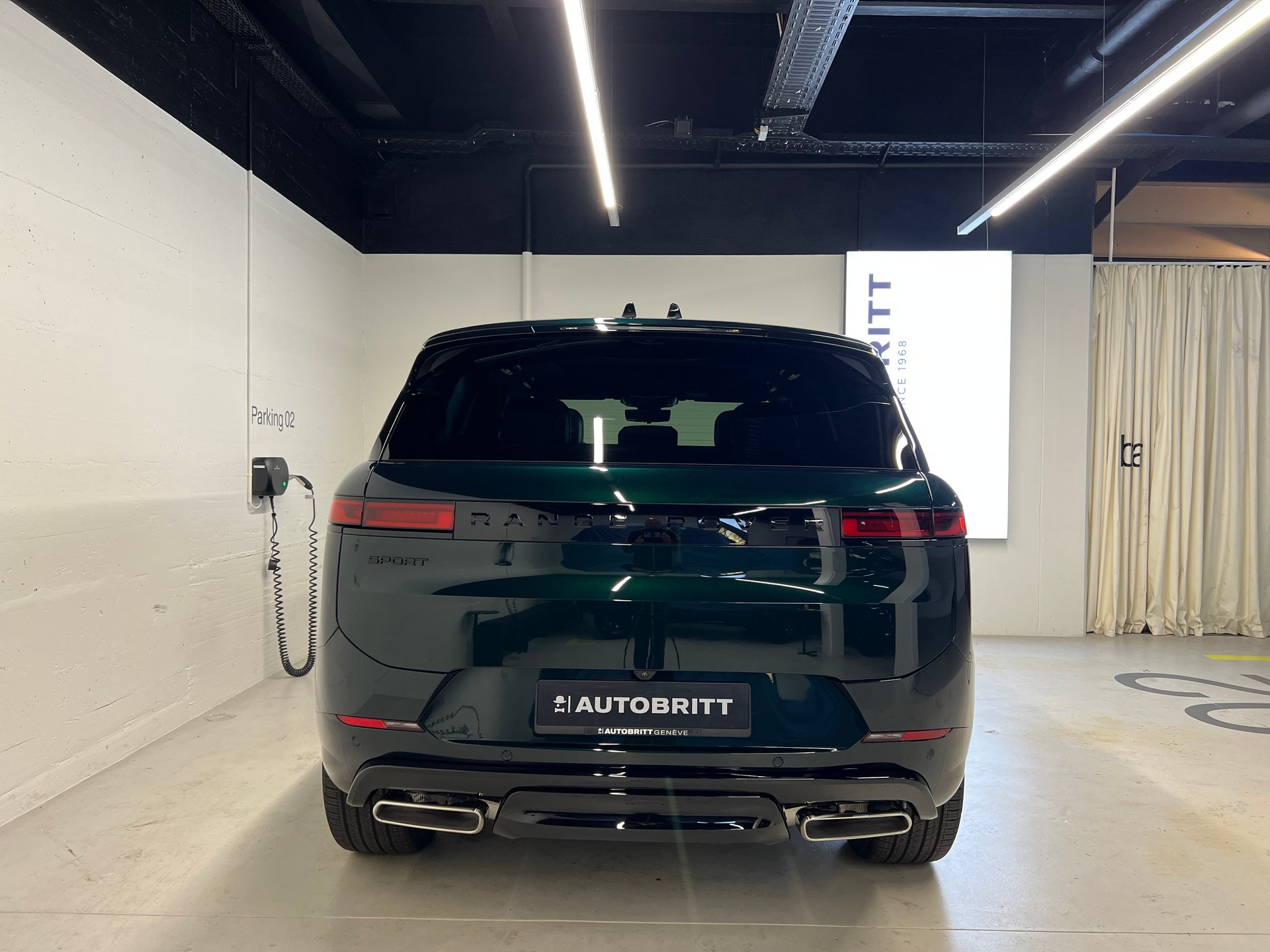 LAND ROVER Range Rover Sport 3.0 I6 P550e Autobiography-image-8