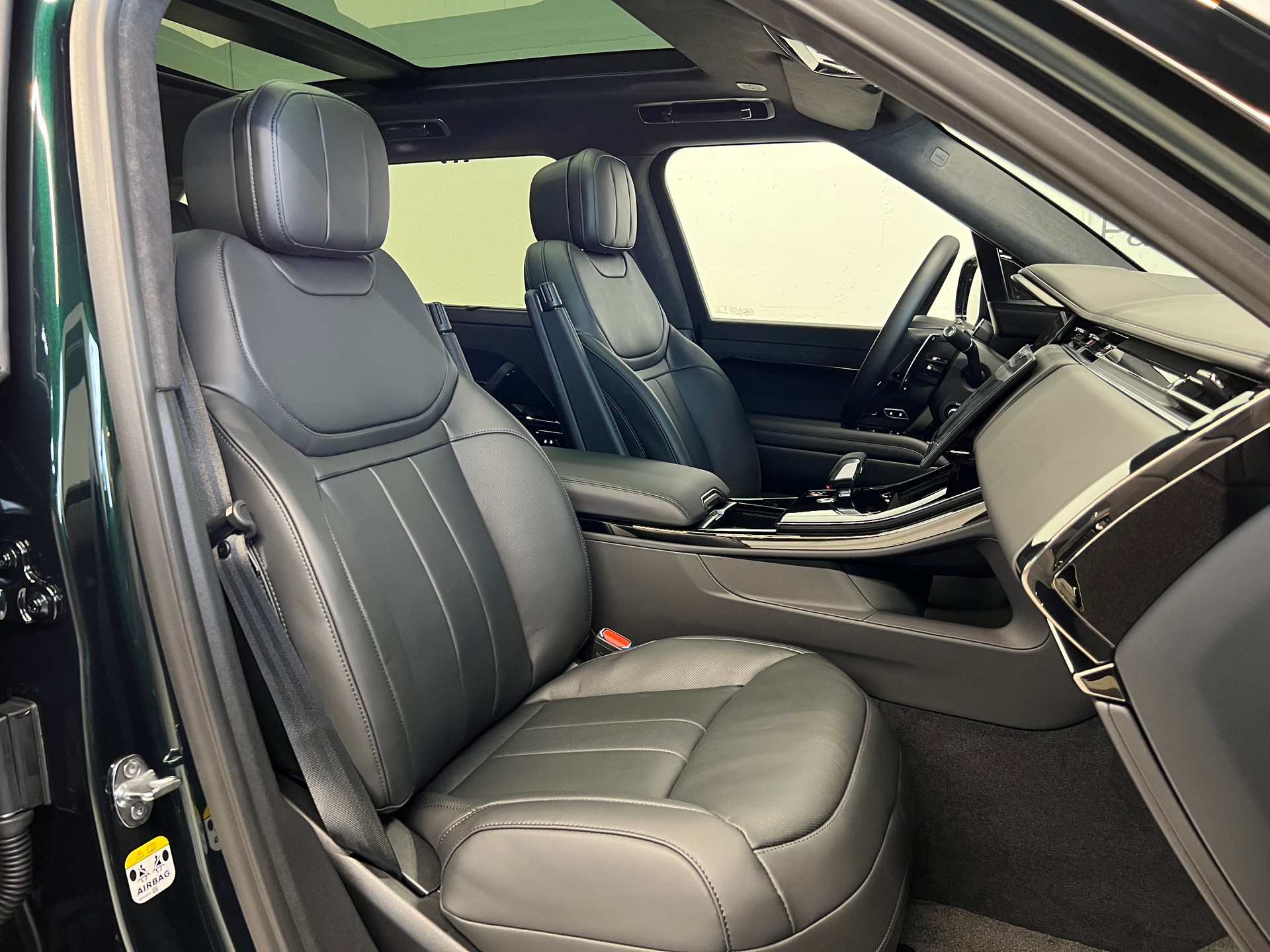 LAND ROVER Range Rover Sport 3.0 I6 P550e Autobiography-image-5