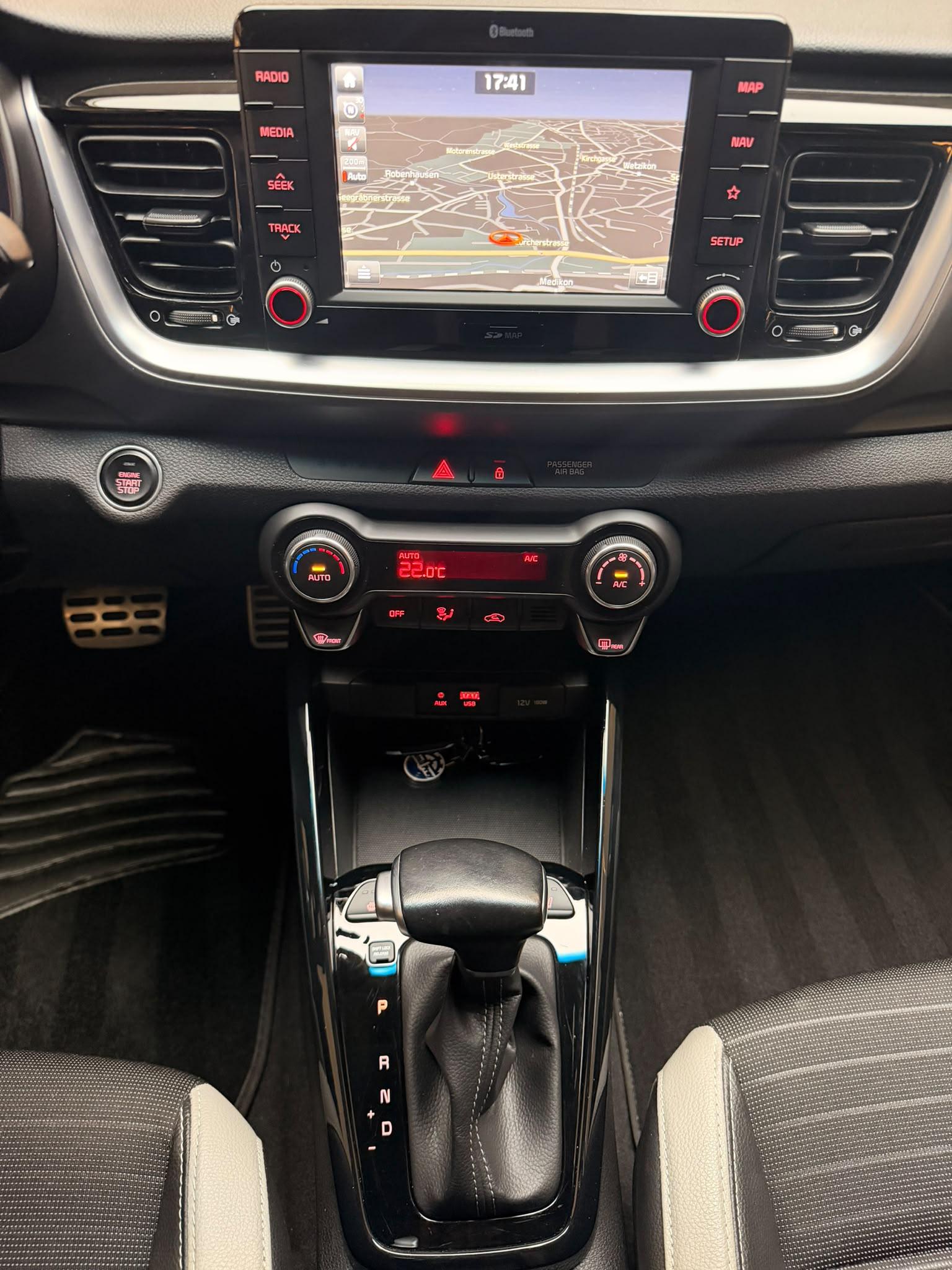 KIA Stonic 1.0 T-GDi-image-14