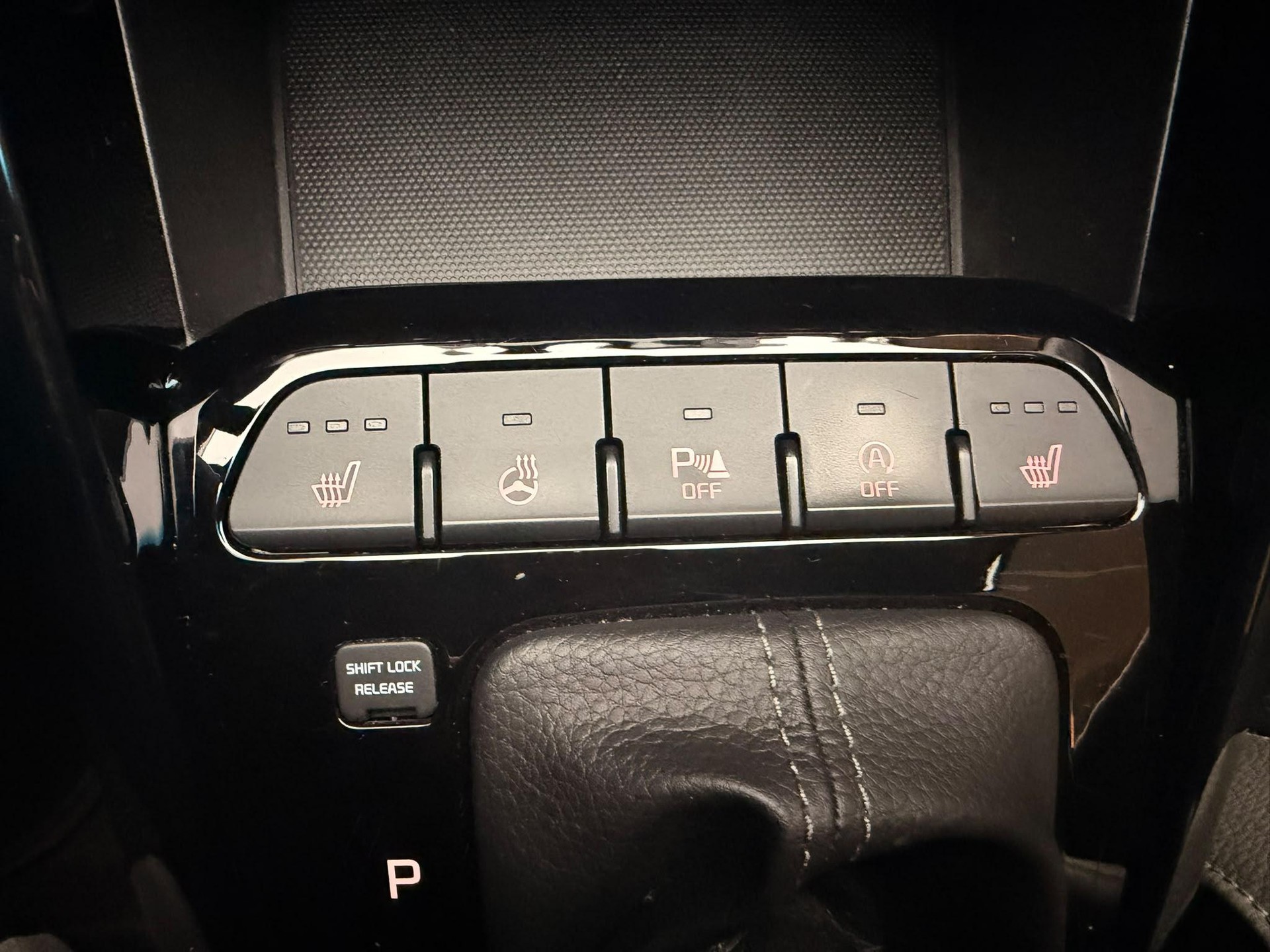 KIA Stonic 1.0 T-GDi-image-24