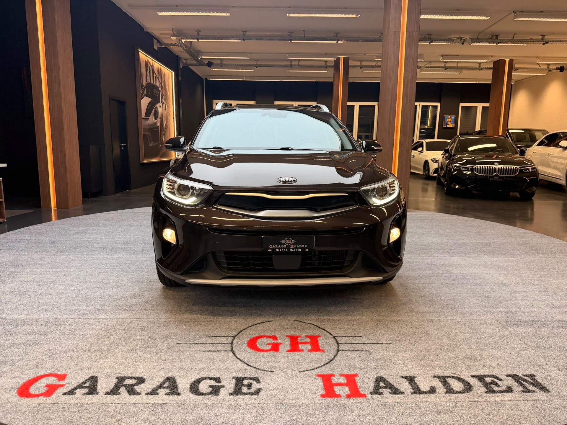 KIA Stonic 1.0 T-GDi-image-2