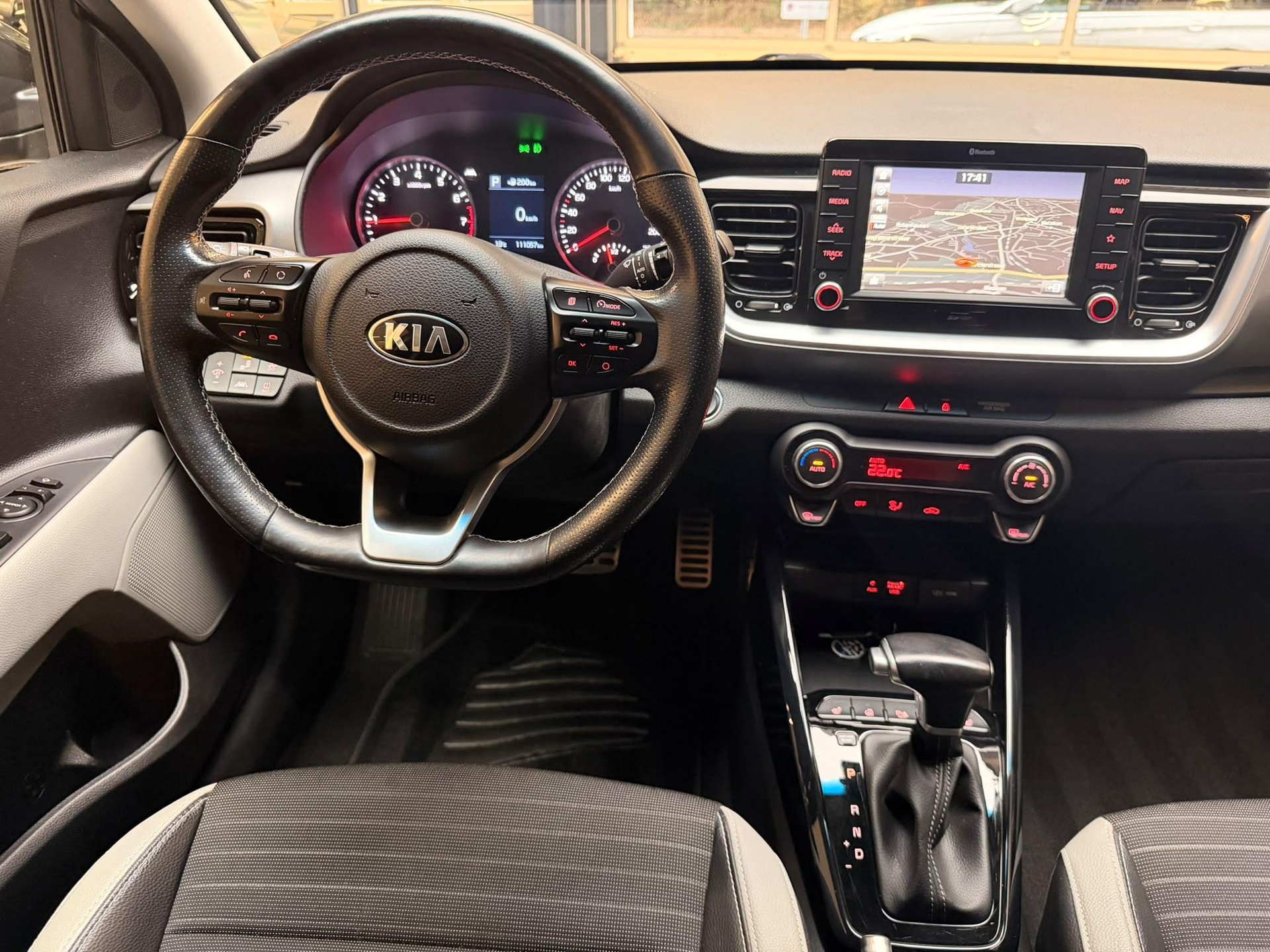 KIA Stonic 1.0 T-GDi-image-13