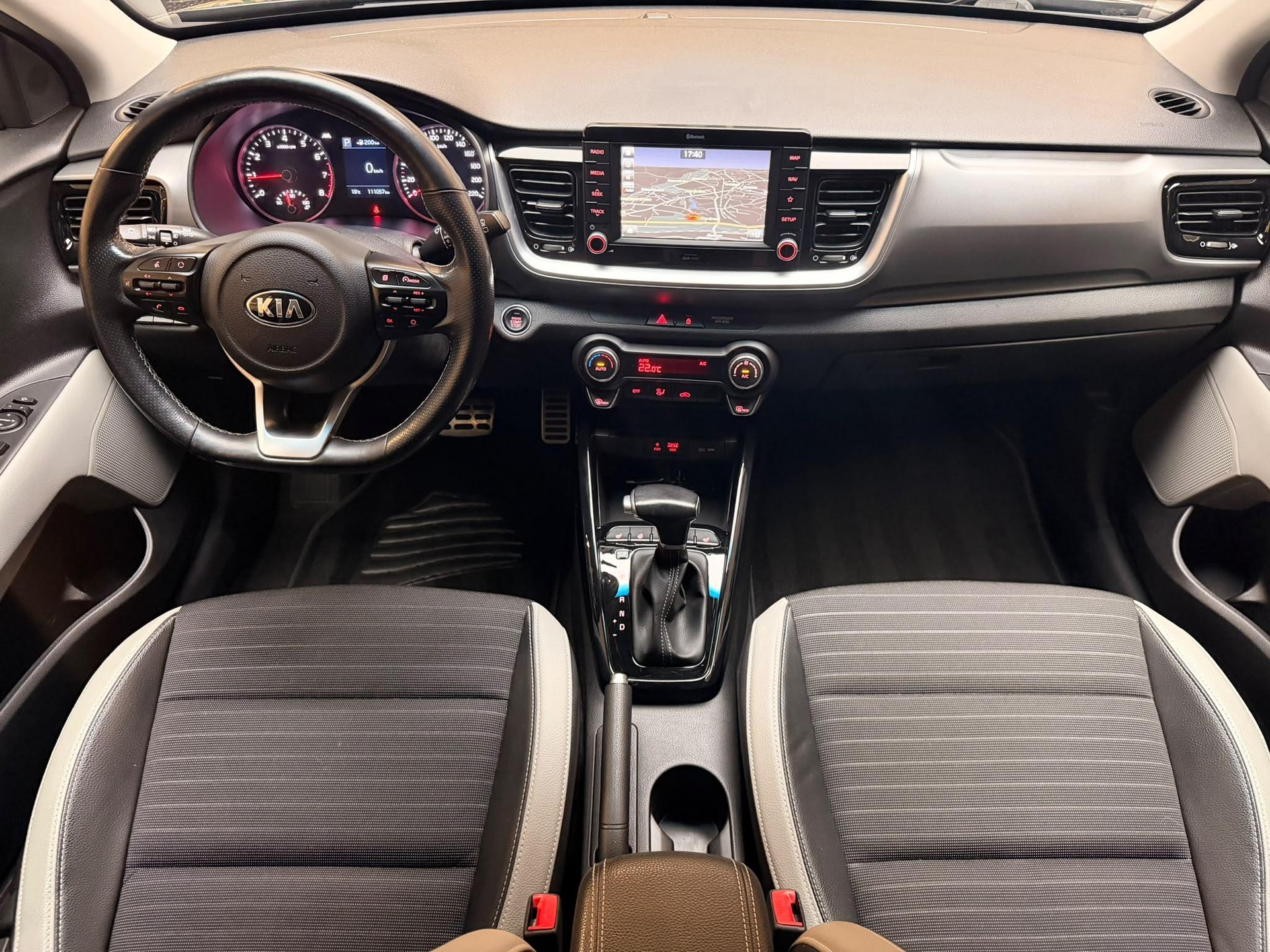 KIA Stonic 1.0 T-GDi-image-10