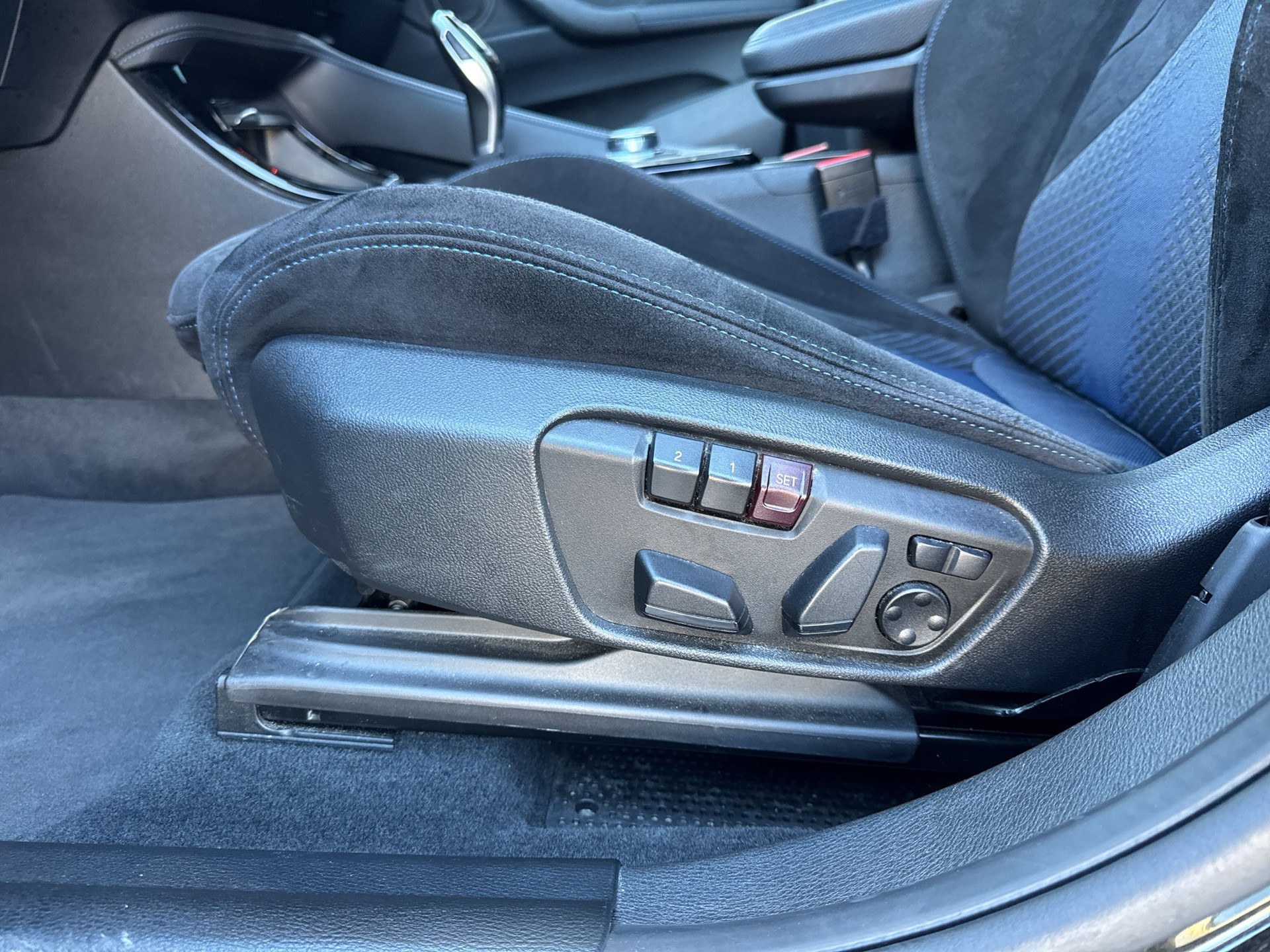 BMW X2 M35i Steptronic-image-18