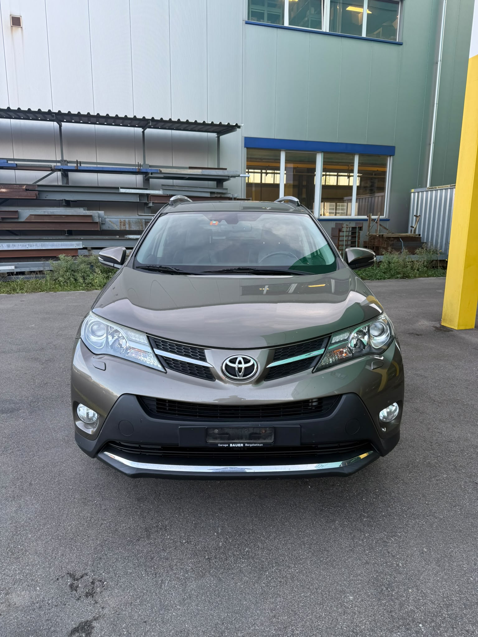 TOYOTA RAV-4 2.0 16V Style-image-1