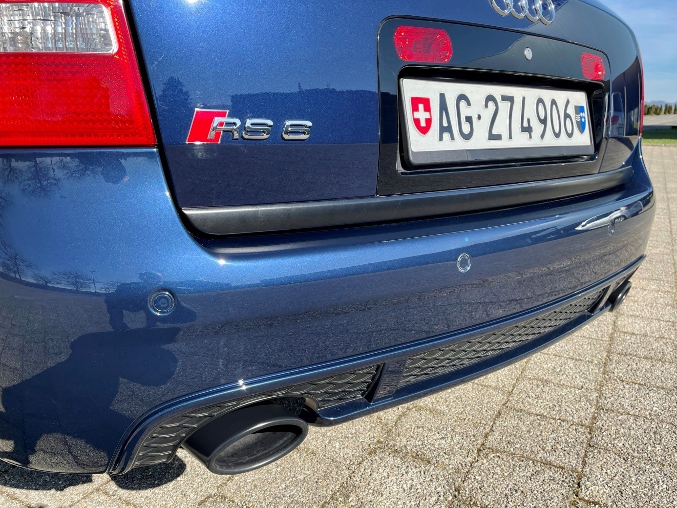 AUDI RS6 plus Avant quattro tiptronic-image-4