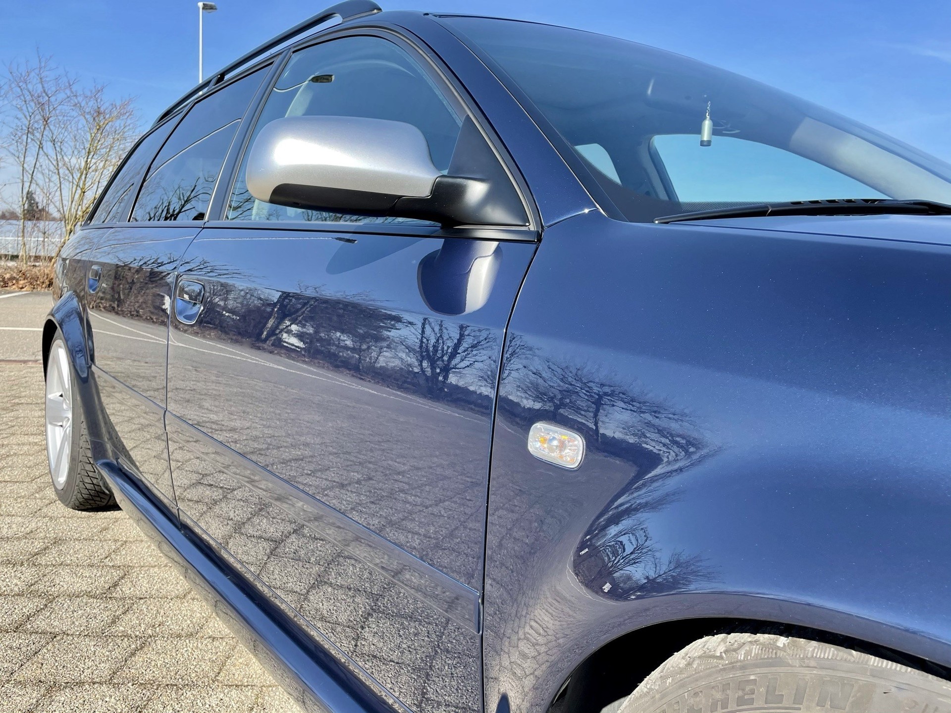 AUDI RS6 plus Avant quattro tiptronic-image-7