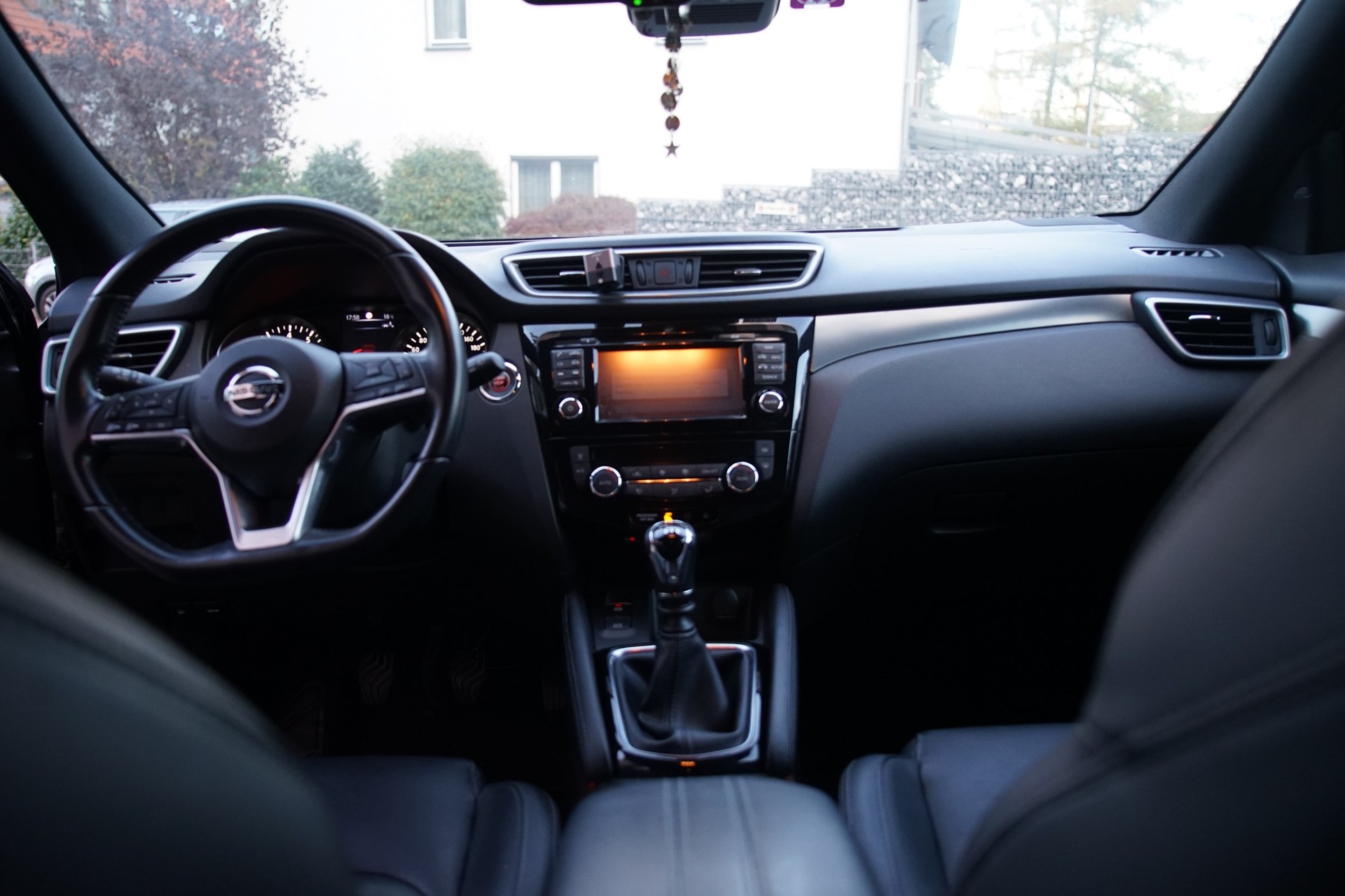 NISSAN Qashqai 1.2 DIG-T tekna-image-6