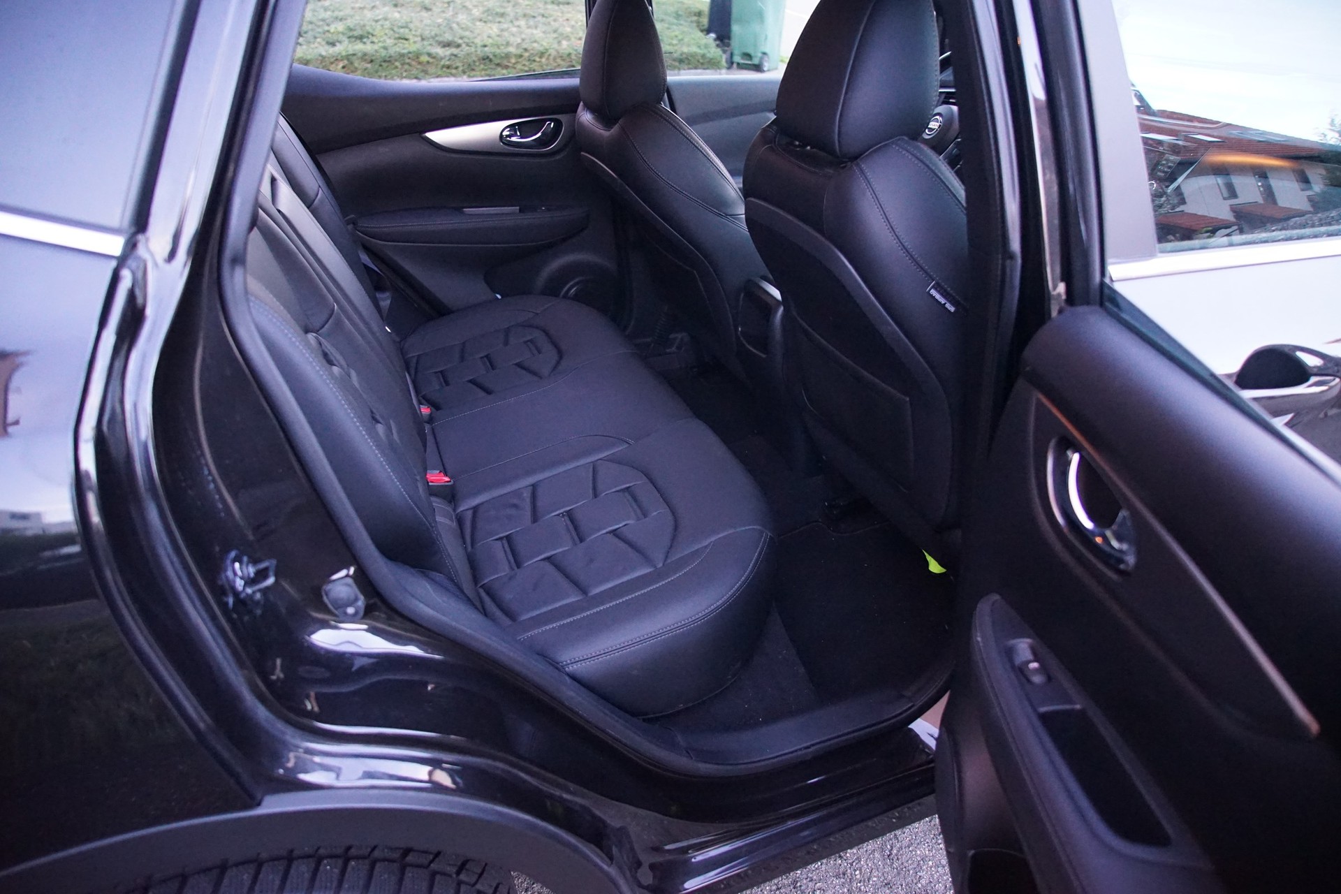 NISSAN Qashqai 1.2 DIG-T tekna-image-10
