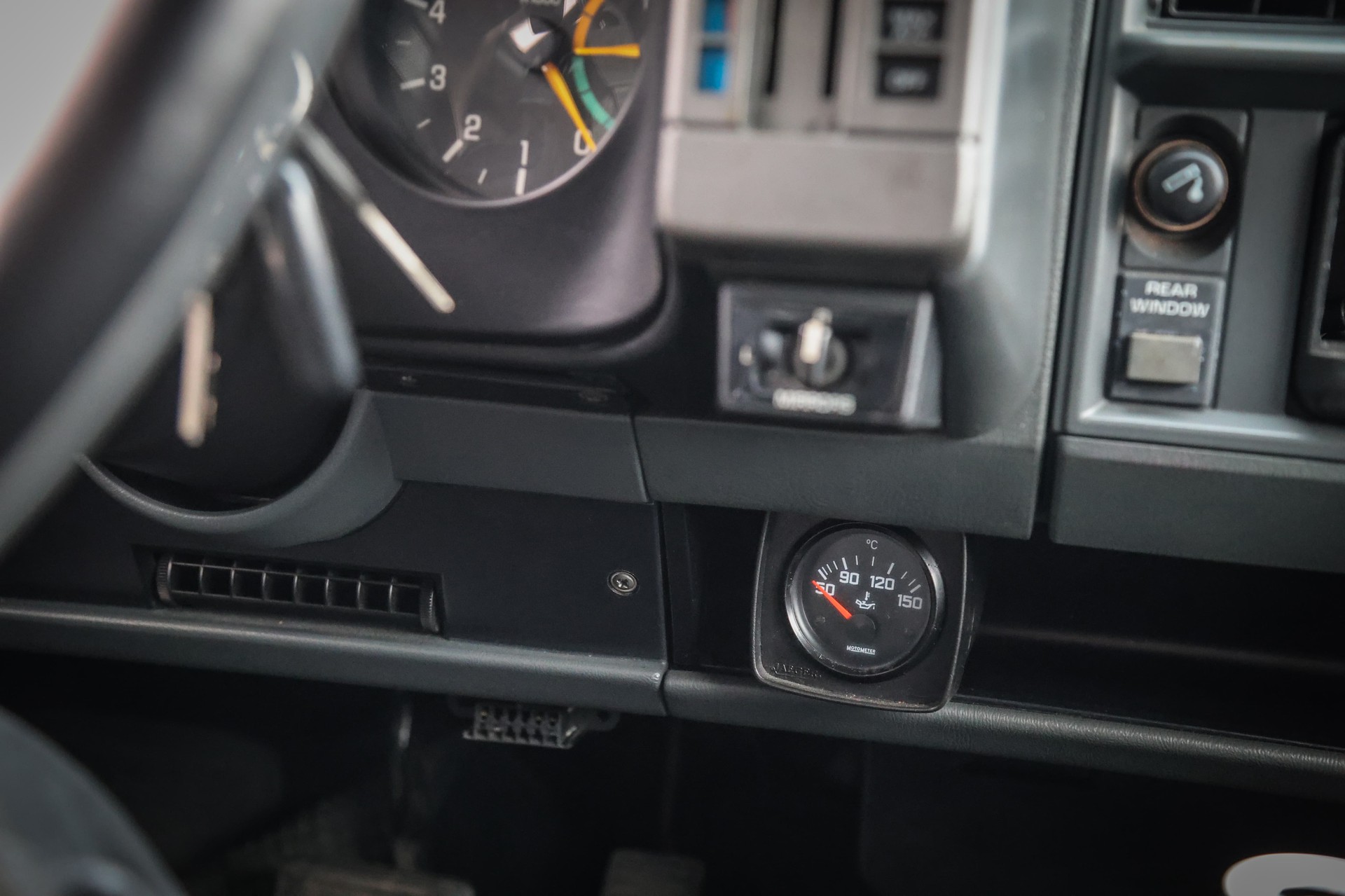 GMC Typhoon-image-10