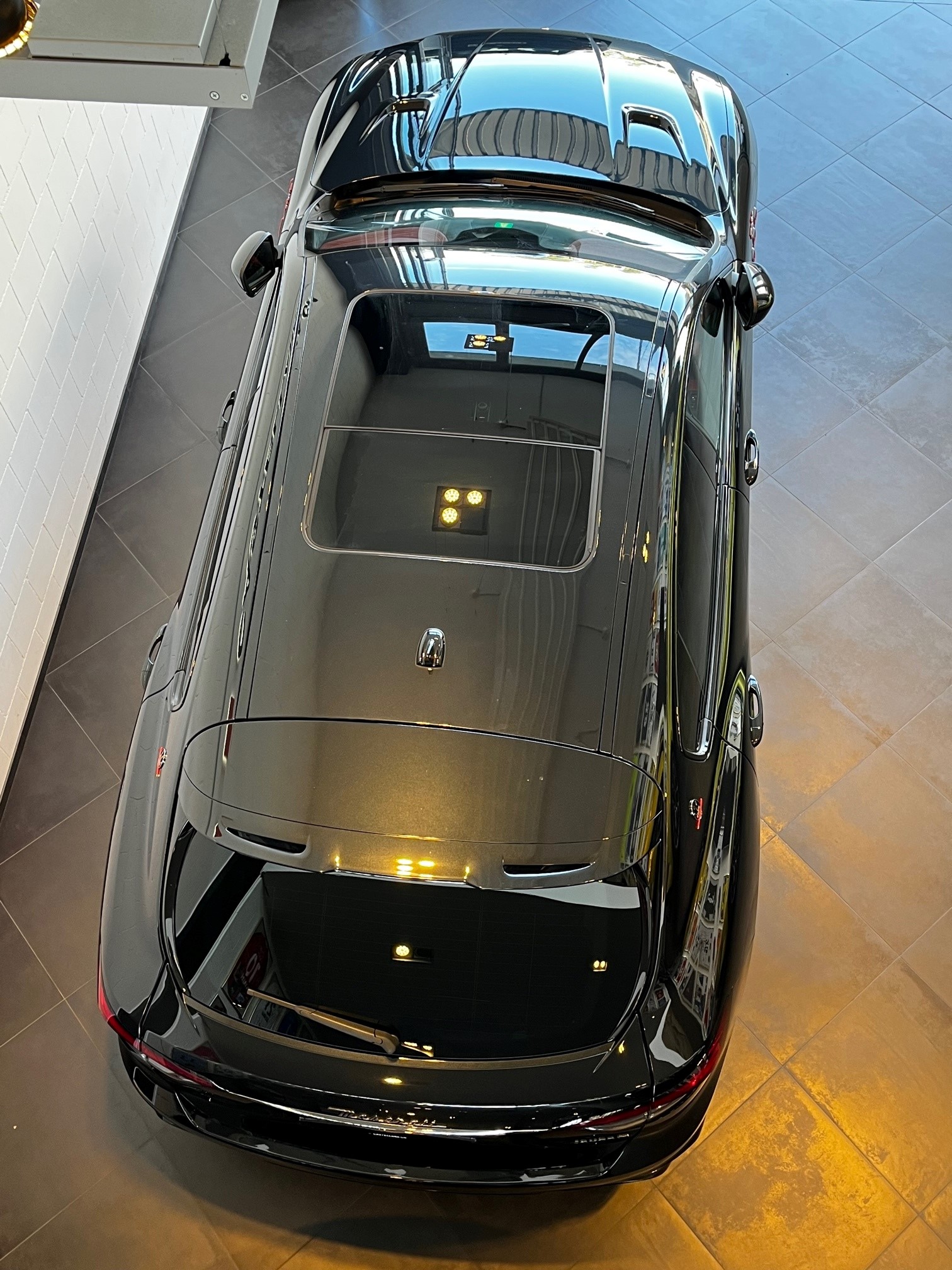 MASERATI Levante 3.8 V8 Trofeo Q4 Automatica-image-9