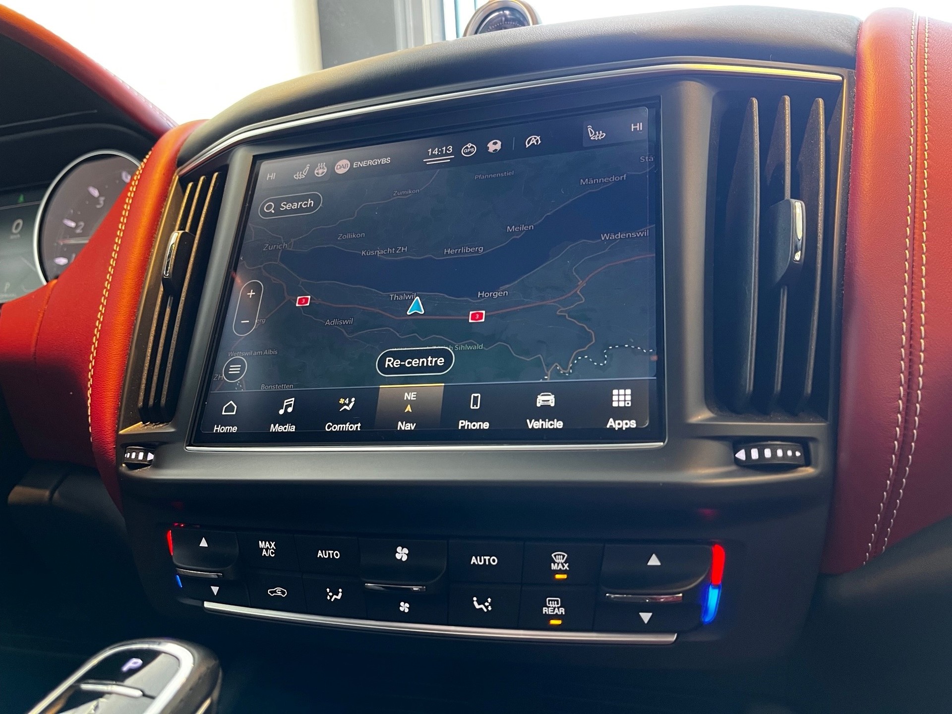 MASERATI Levante 3.8 V8 Trofeo Q4 Automatica-image-18