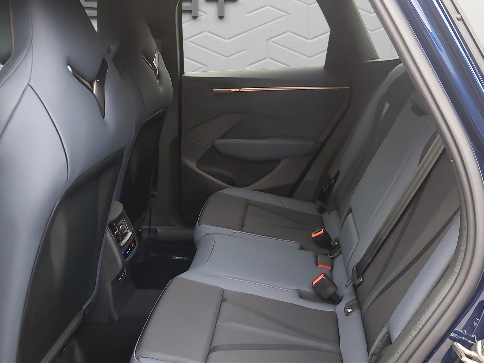 CUPRA Terramar 2.0 TSI DSG 4Drive VZ-image-12